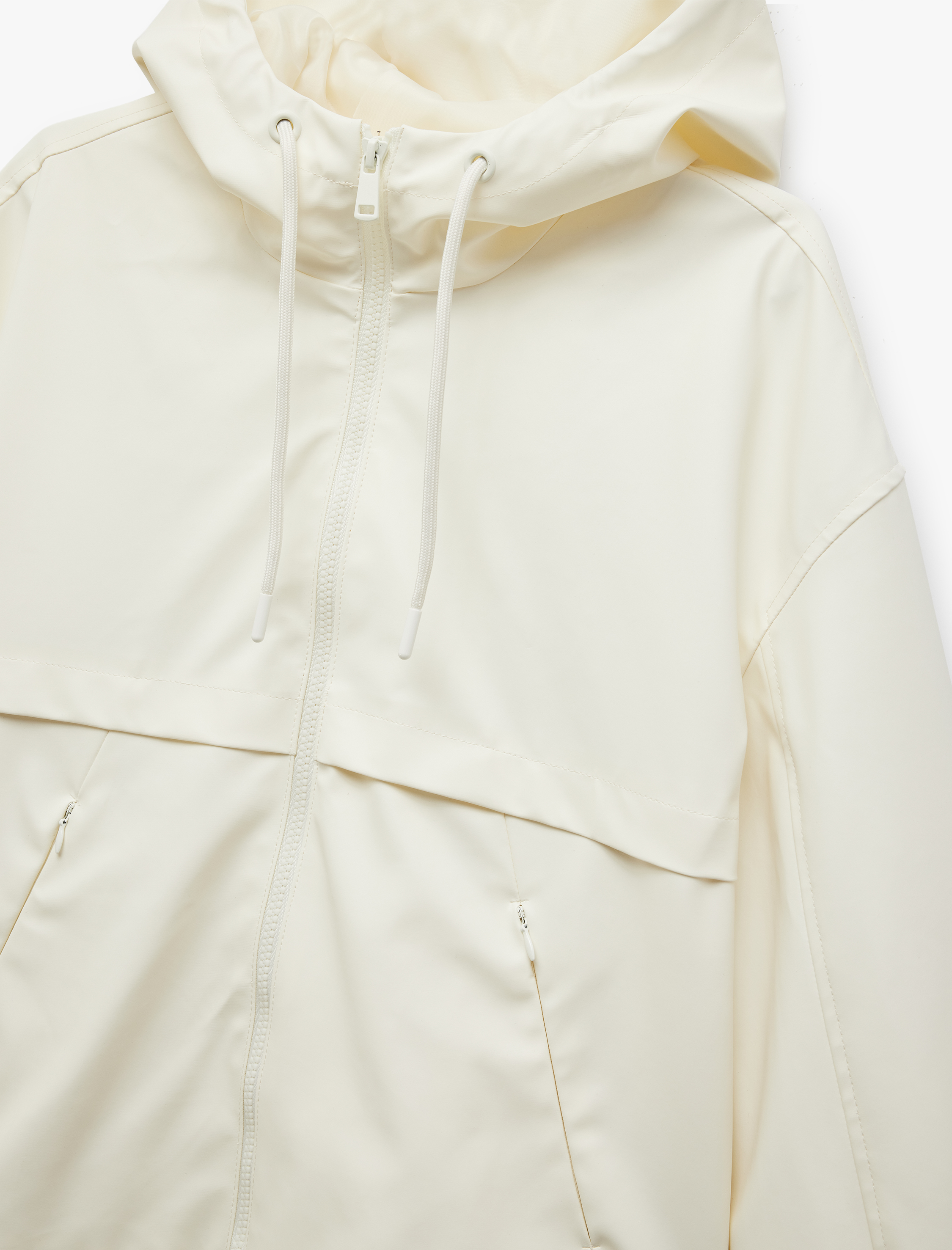   Kapüşonlu Uzun Kollu Fermuarlı Deri Görünümlü Yağmurluk