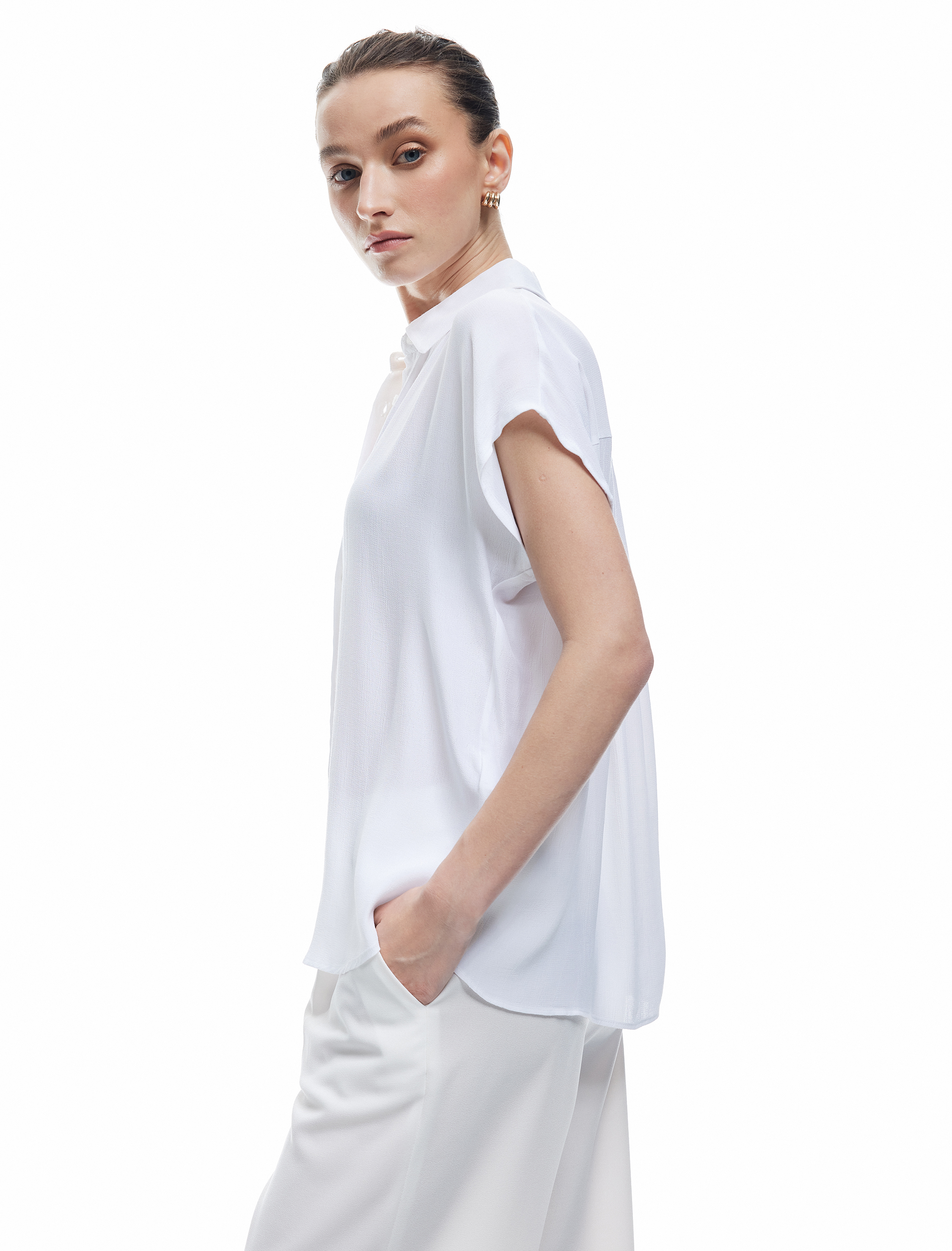   Viskon Klasik Yaka Kolsuz Gömlek