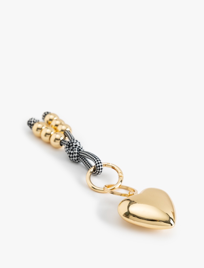 Kadın Metal Aksesuarlı Kalp Şekilli Anahtarlık