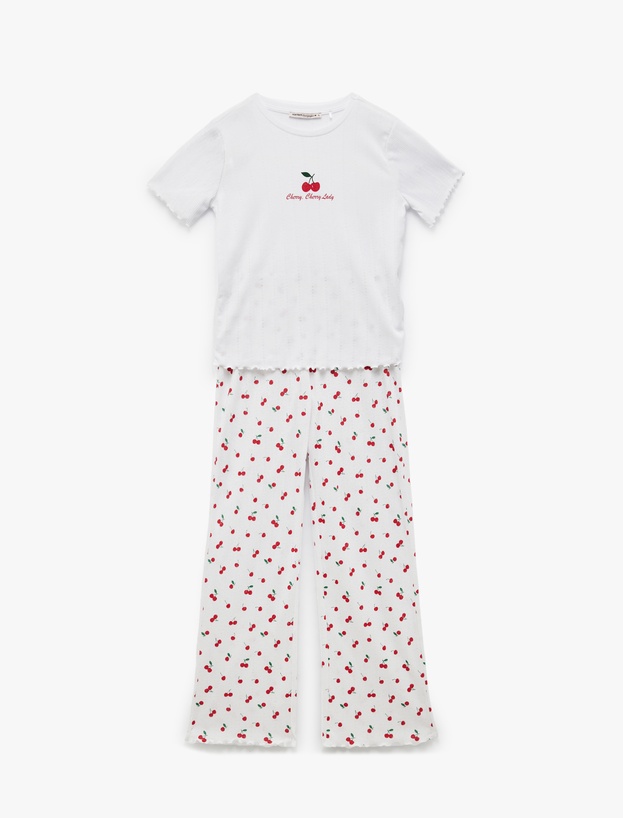 Kısa Kollu Bisiklet Yaka Kiraz Desenli Pijama Takımı_3