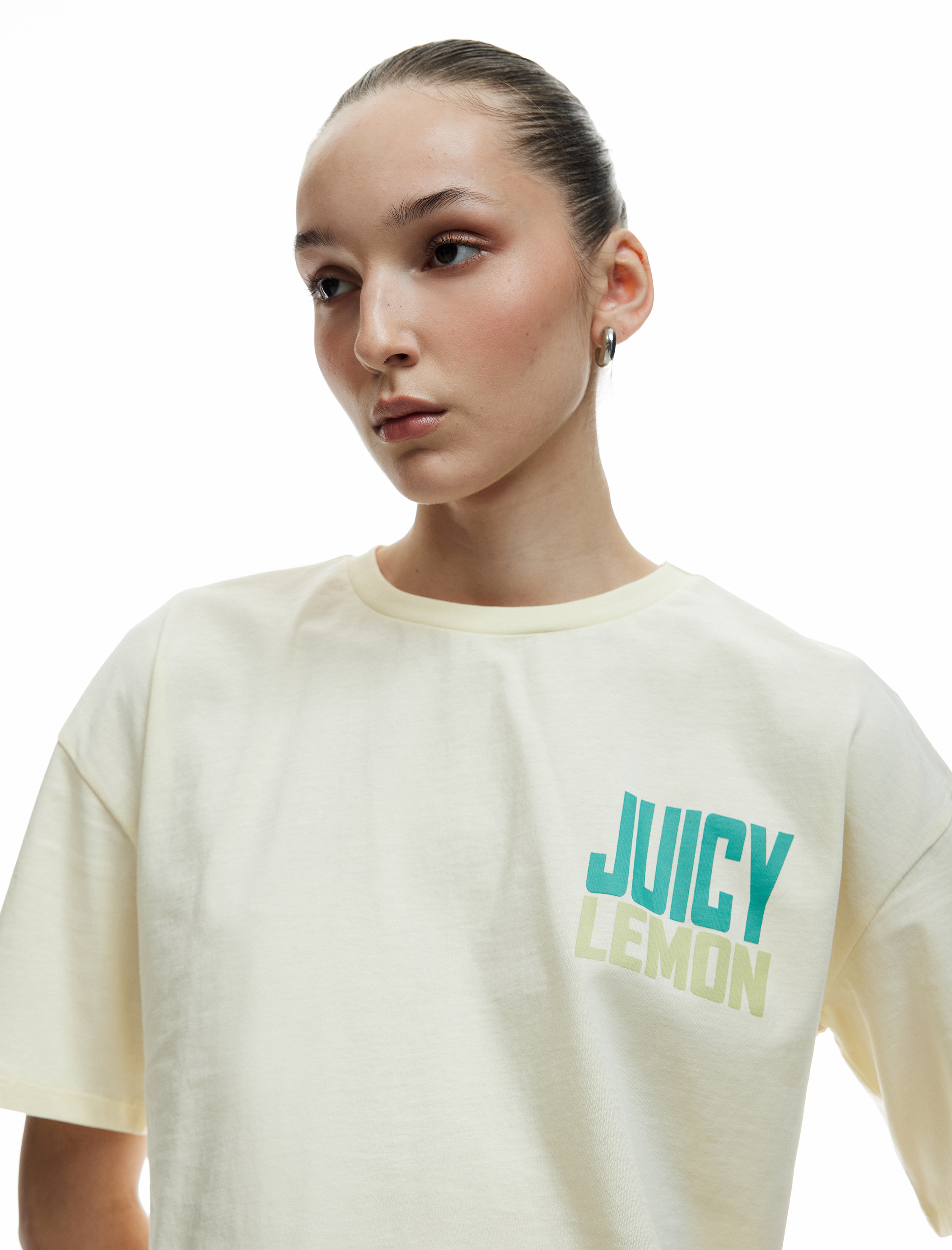   Pamuklu Kısa Kollu Bisiklet Yaka Arkası Meyve ve Limon Baskılı Tişört