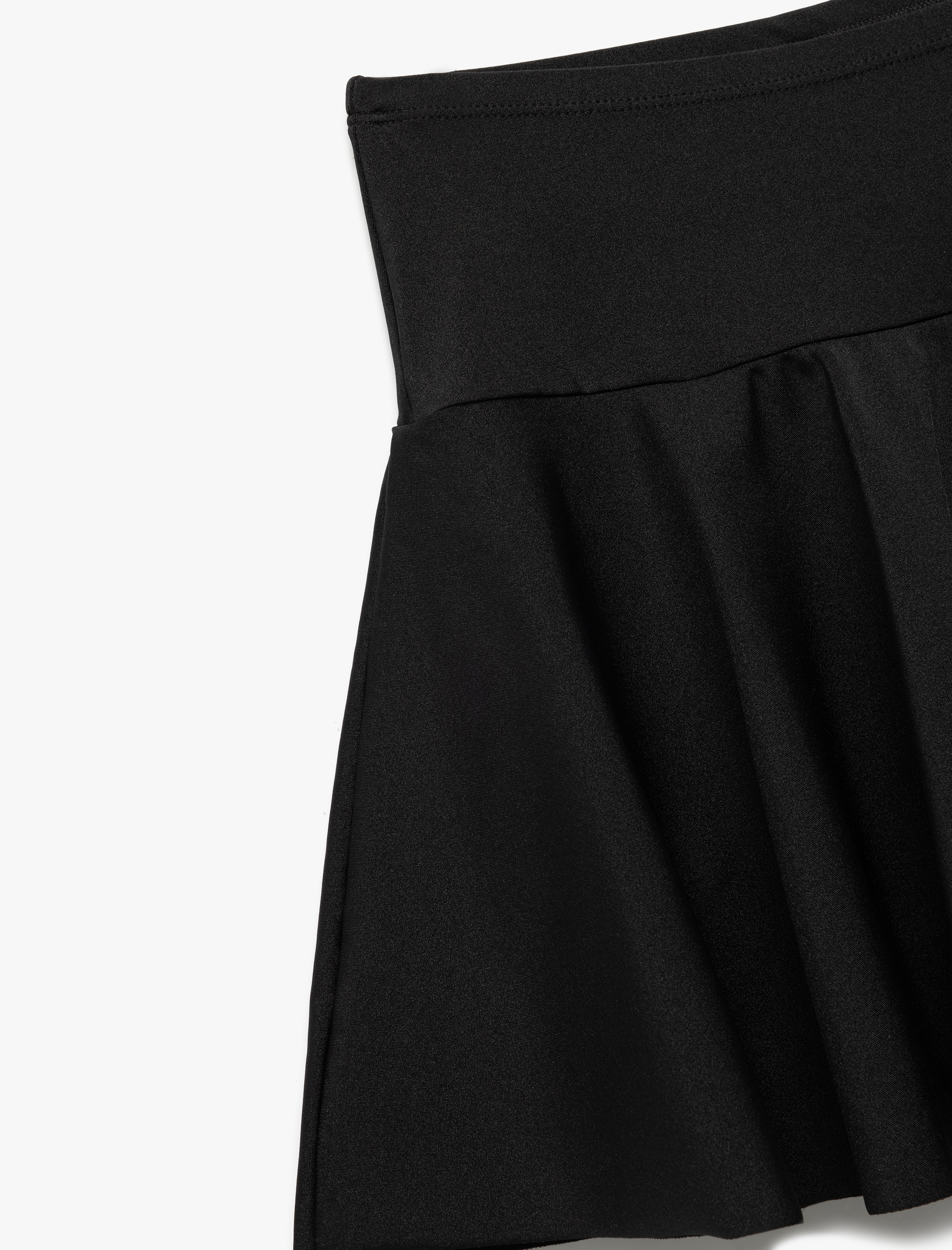   Pileli Şortlu Bikini Etek