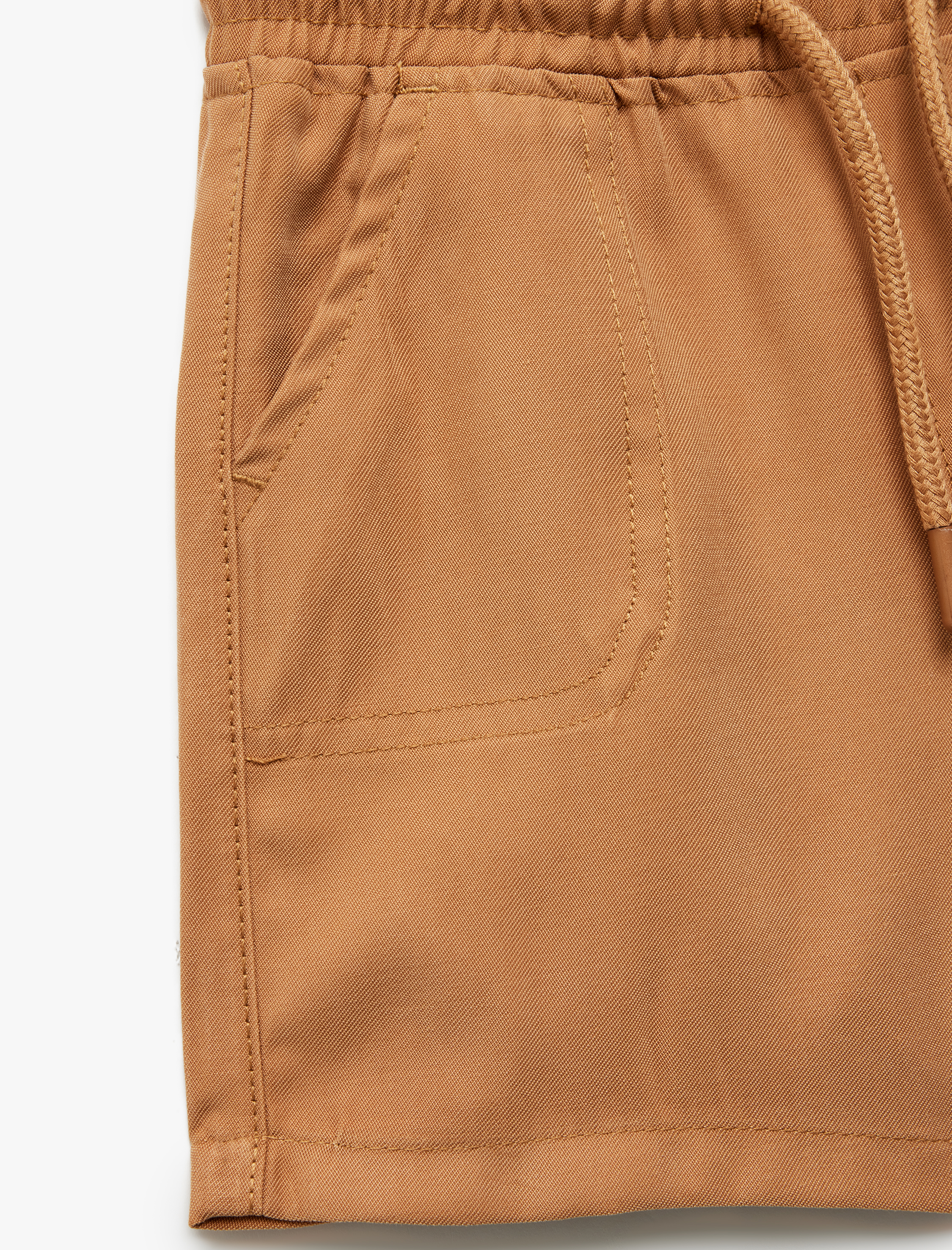  Erkek Bebek Beli Bağcıklı Cep Detaylı Viskon Şort