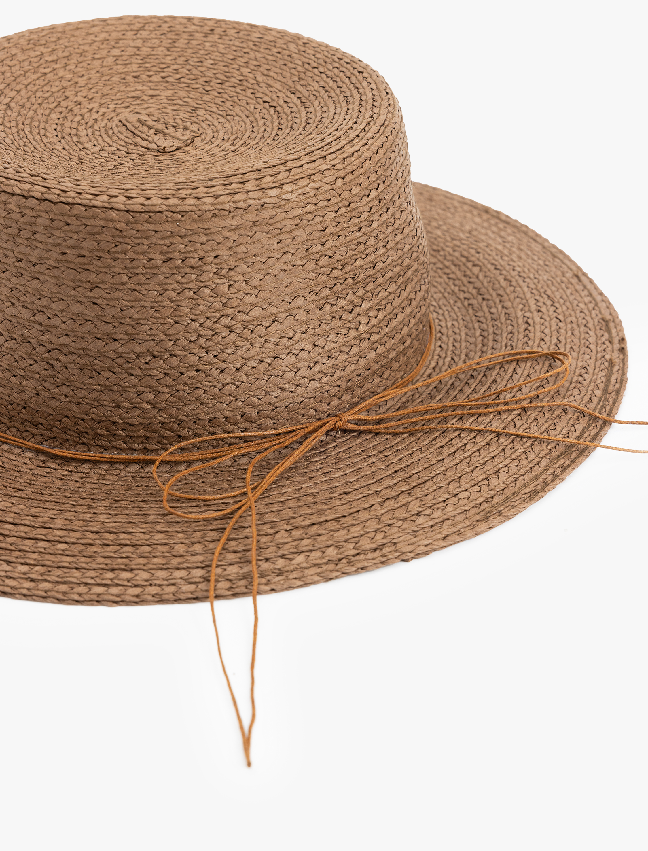  Kadın Boncuk ve Deniz Kabuğu Detaylı Hasır Şapka