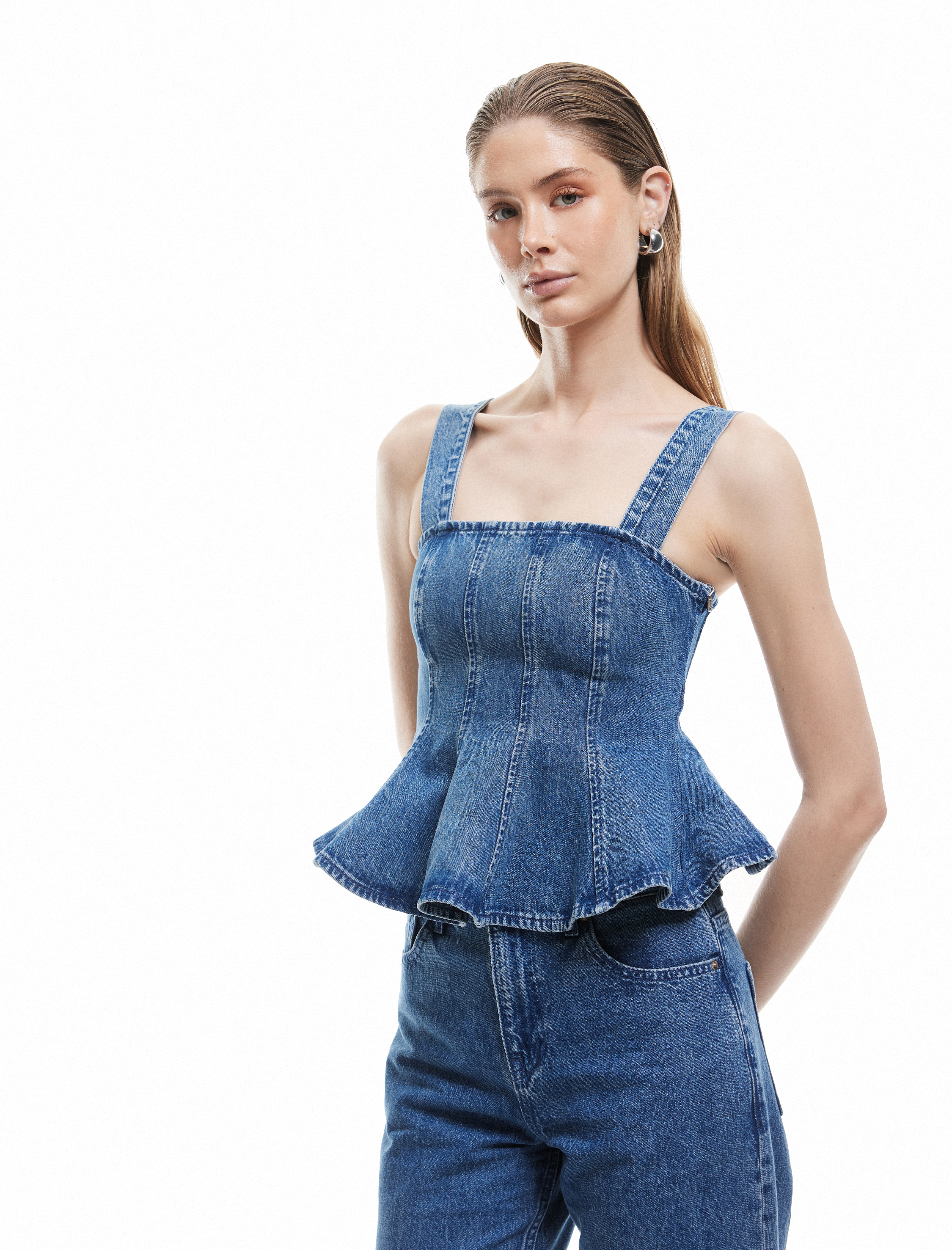   Koton X Sima Tarkan - Kalın Askılı Pileli Kare Yaka Dar Kalıp Volanlı Denim Bluz