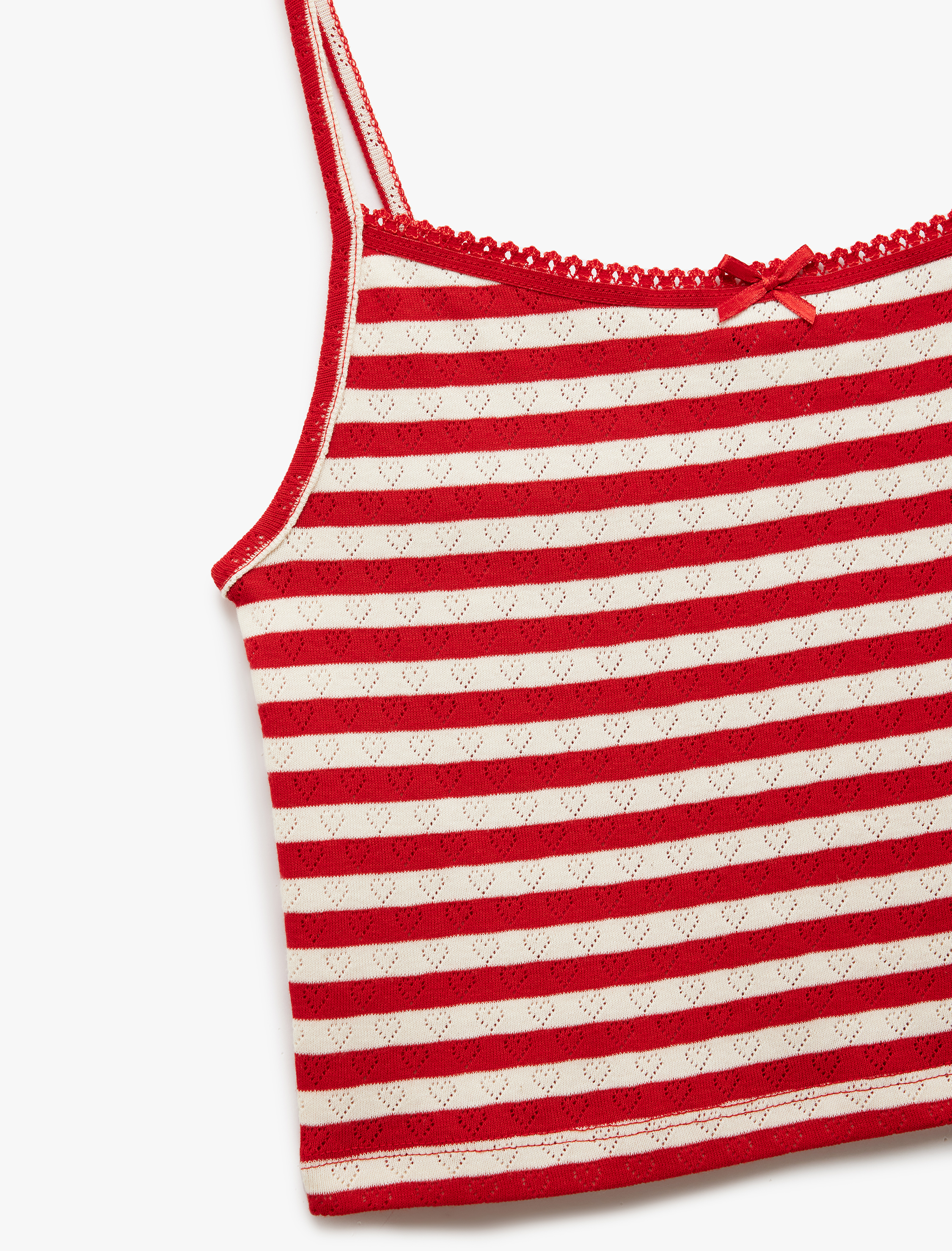   İp Askılı Kalp İşlemeli Fiyonklu Çizgili Crop Bluz