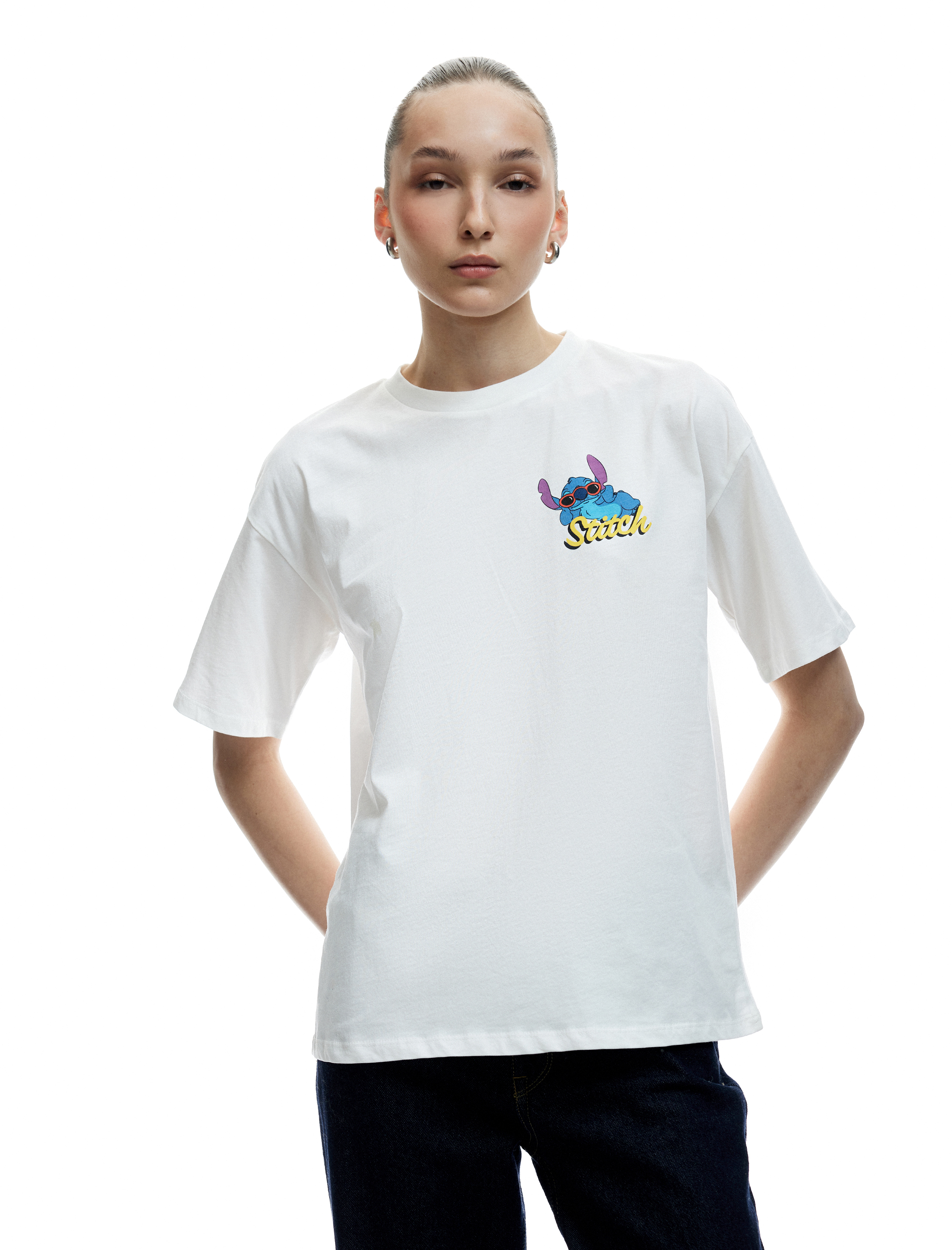   Stitch Lisanslı Arkası Baskılı Kısa Kollu Bisiklet Yaka Pamuklu Oversize Tişört