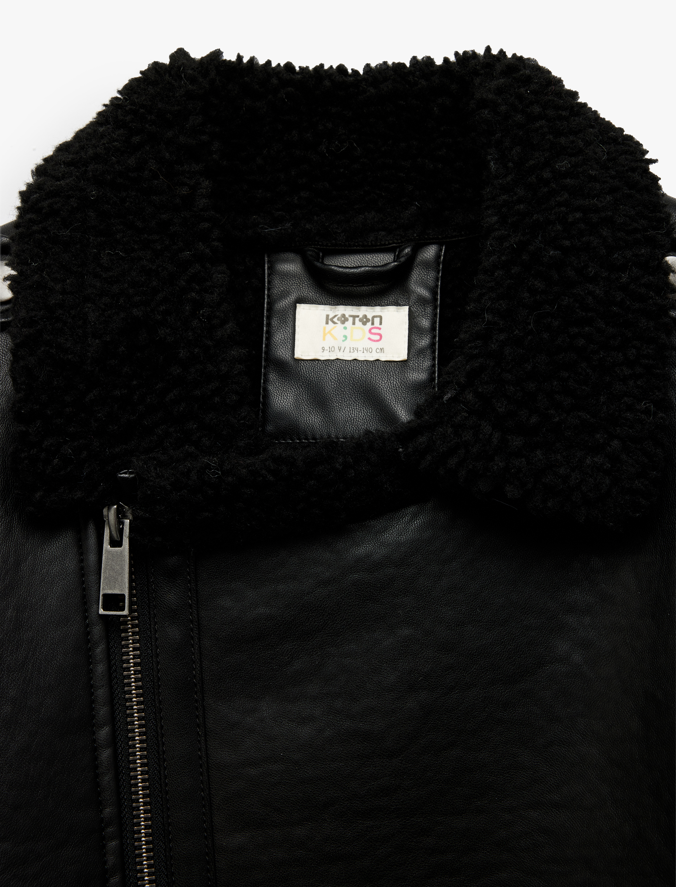  Erkek Çocuk Peluş Detaylı Uzun Kollu Kruvaze Yaka Biker Deri Ceket