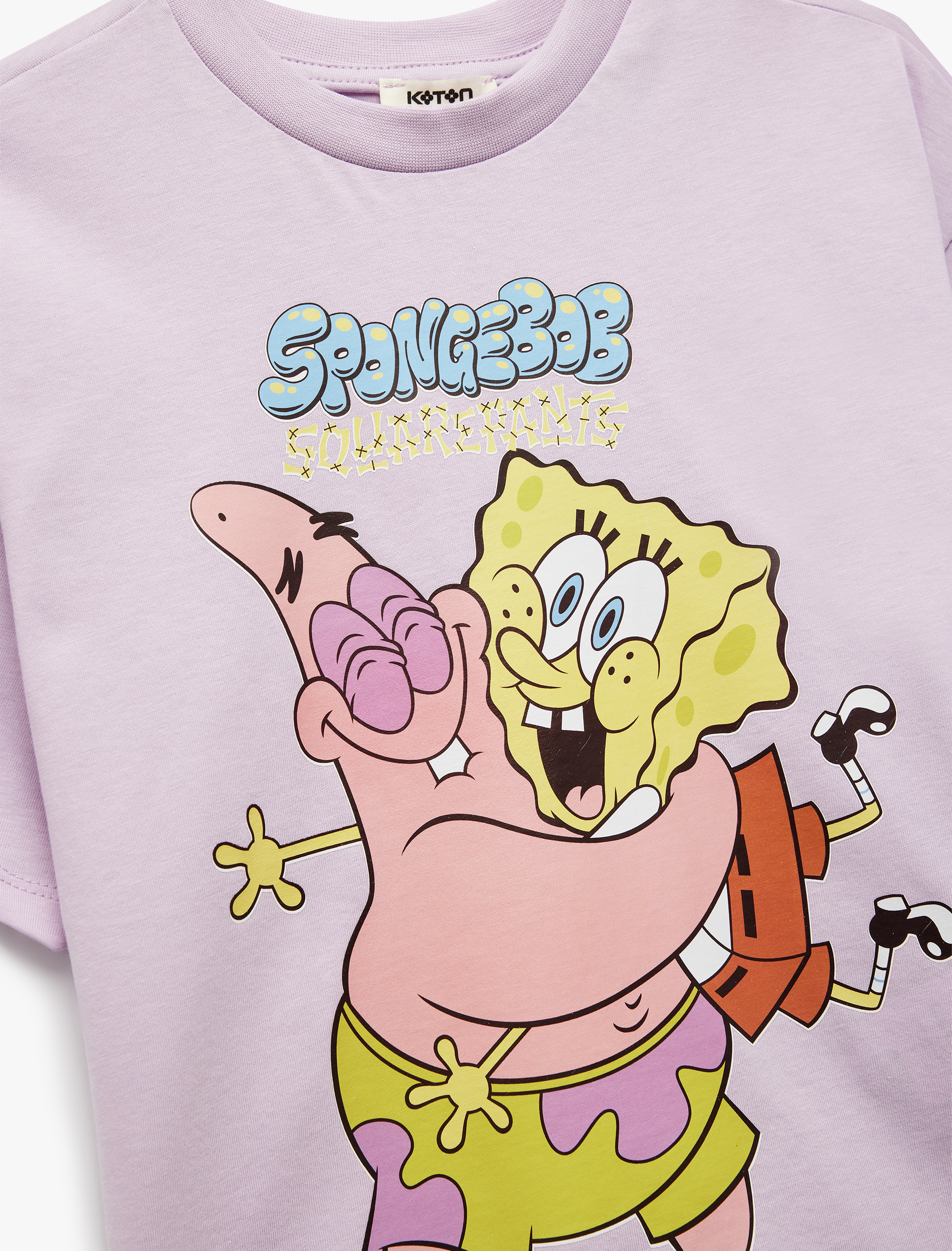  Kız Çocuk Pamuklu Sünger Bob Baskılı Kısa Kollu Bisiklet Yaka Lisanslı Tişört
