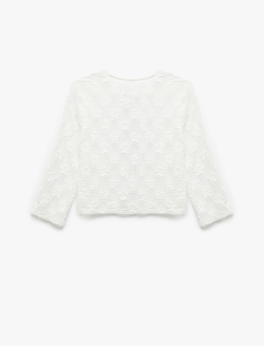   Koton X Sibil Çetinkaya - Transparan Bağlamalı Yaka 3/4 Kollu Dantel Çiçekli Crop Bluz