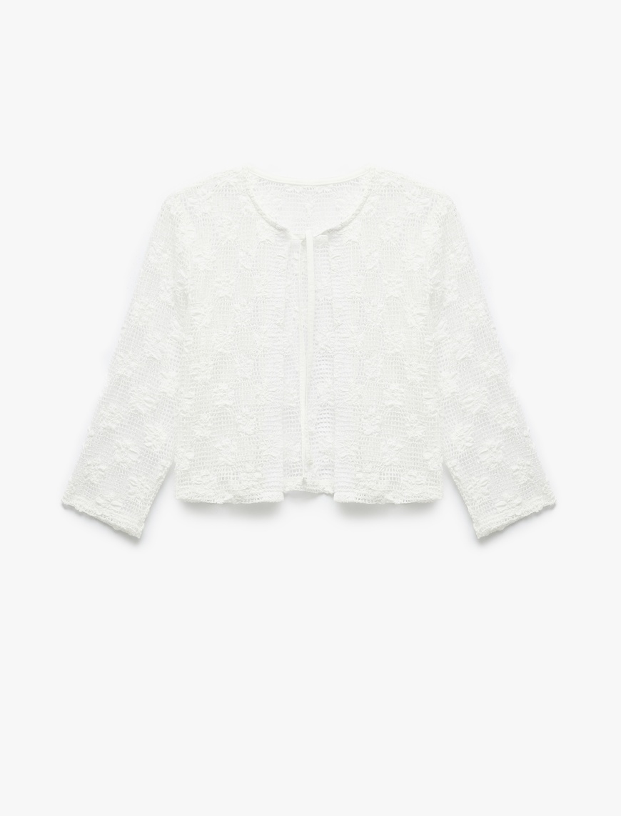   Koton X Sibil Çetinkaya - Transparan Bağlamalı Yaka 3/4 Kollu Dantel Çiçekli Crop Bluz