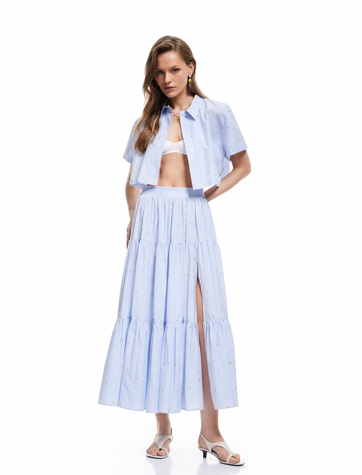  Koton X Sibil Çetinkaya - Kısa Kollu Limon İşleme Detaylı Poplin Crop Gömlek