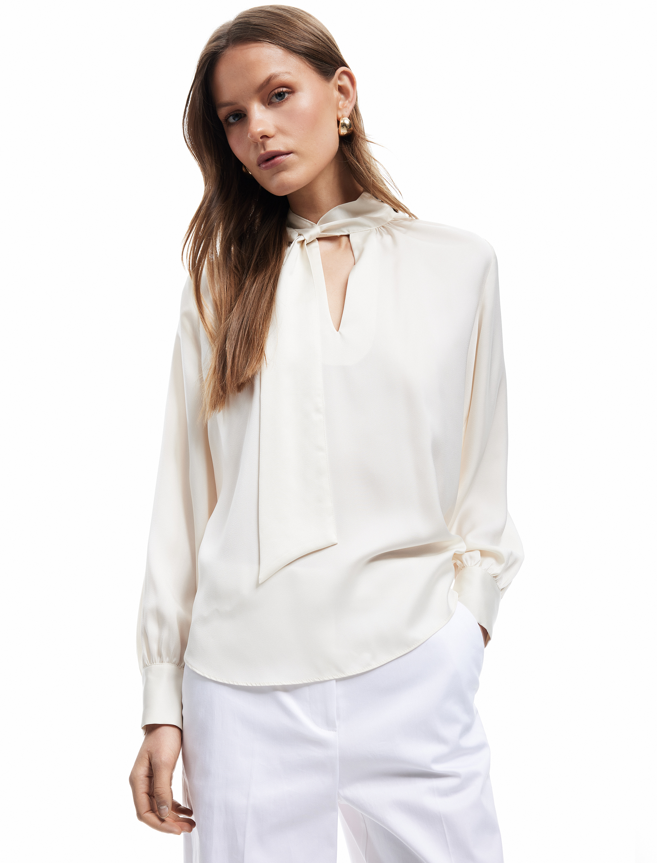   Uzun Kollu Bağlama Detaylı Fular Yaka Saten Bluz