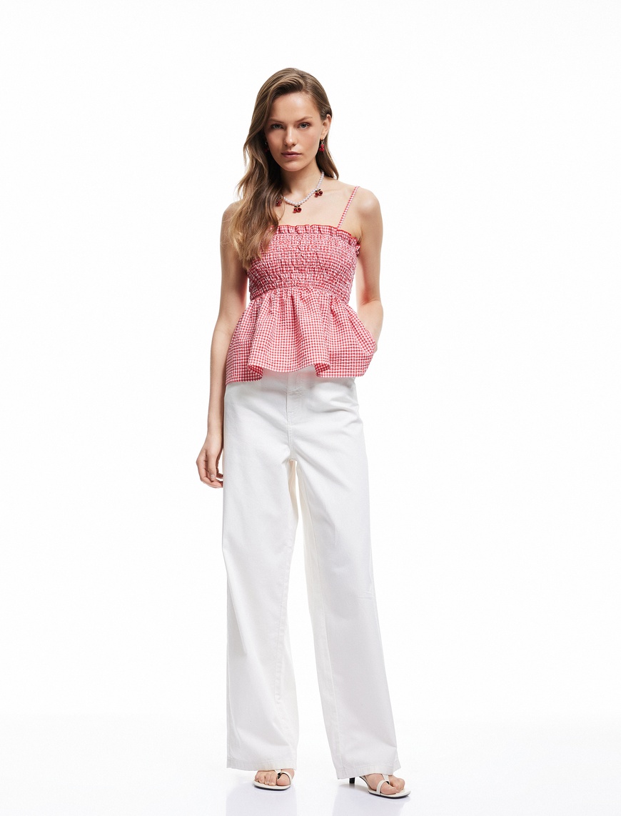   Loose Straight Fit Jeans