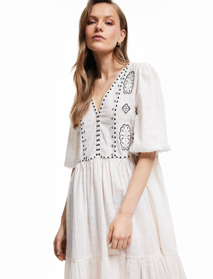  Pamuklu Astarsız Etnik Desenli 3/4 Balon Kollu V Yaka Uzun Elbise