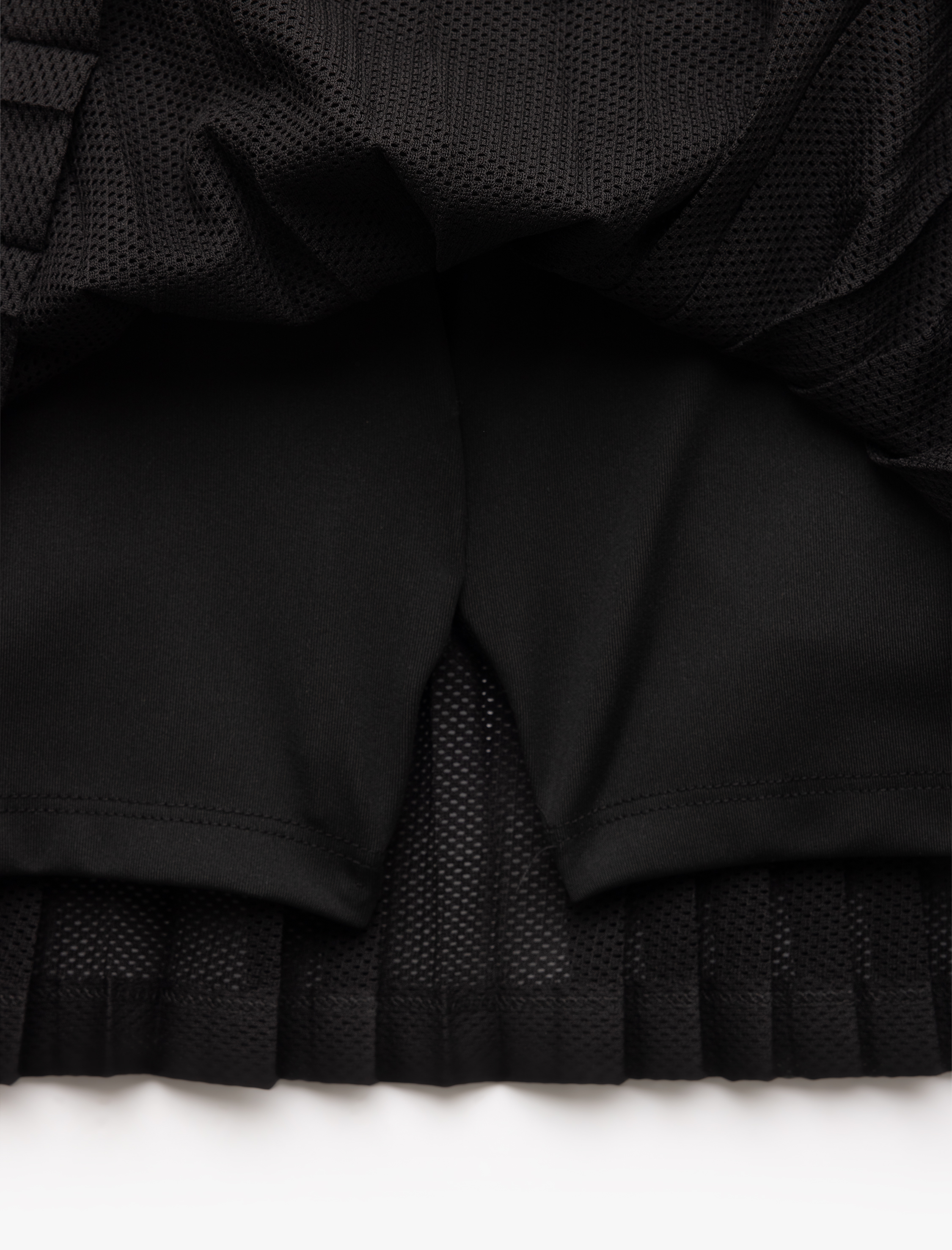   Yüksek Bel Pileli File Detaylı Şortlu Tenis Eteği