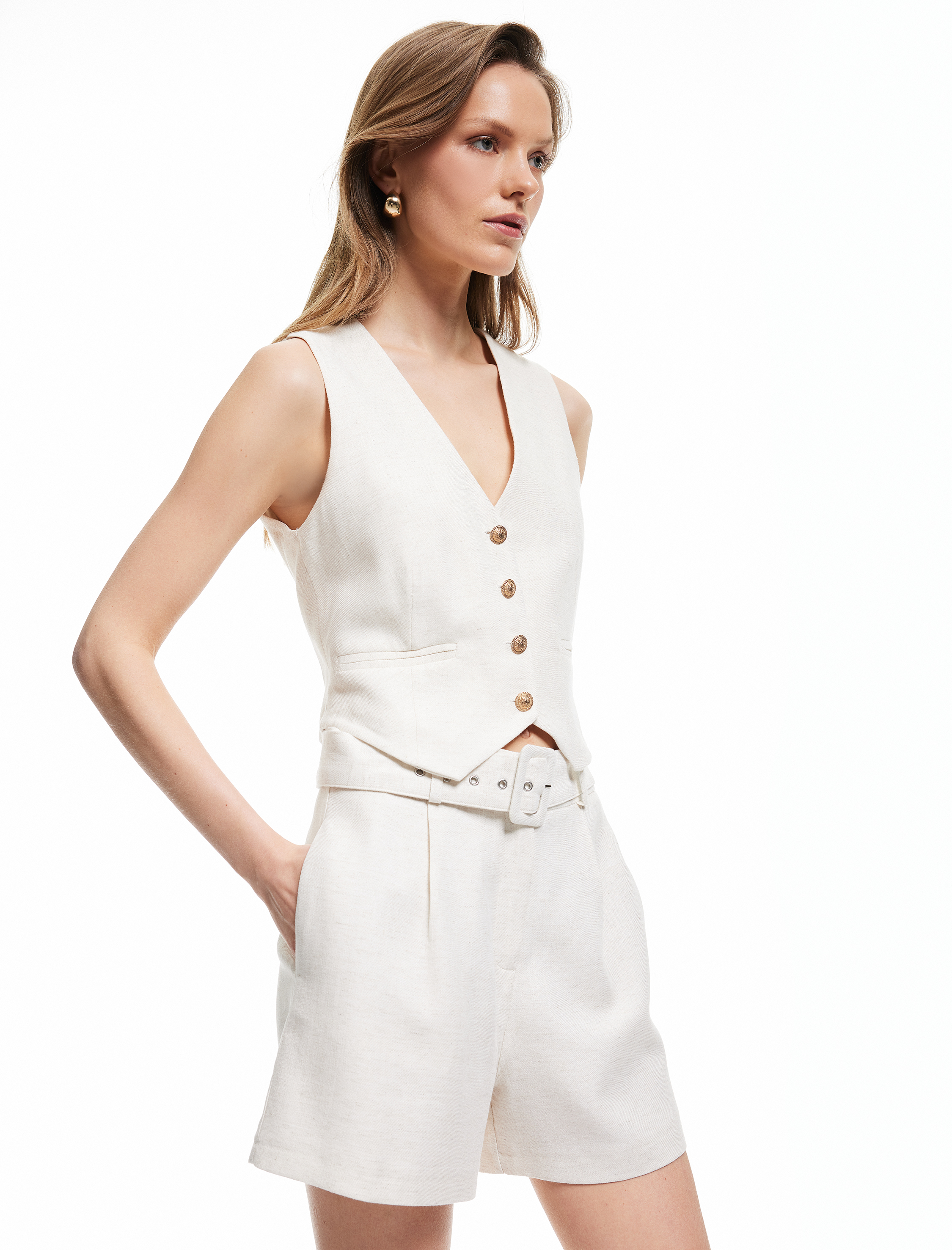   Kemerli Cepli Viskon Keten Karışımlı Mini Şort