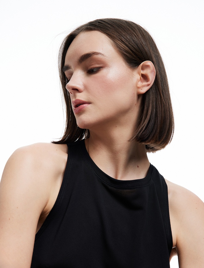  Kolsuz Rahat Kalıp Bisiklet Yaka Basic Sporcu Atleti