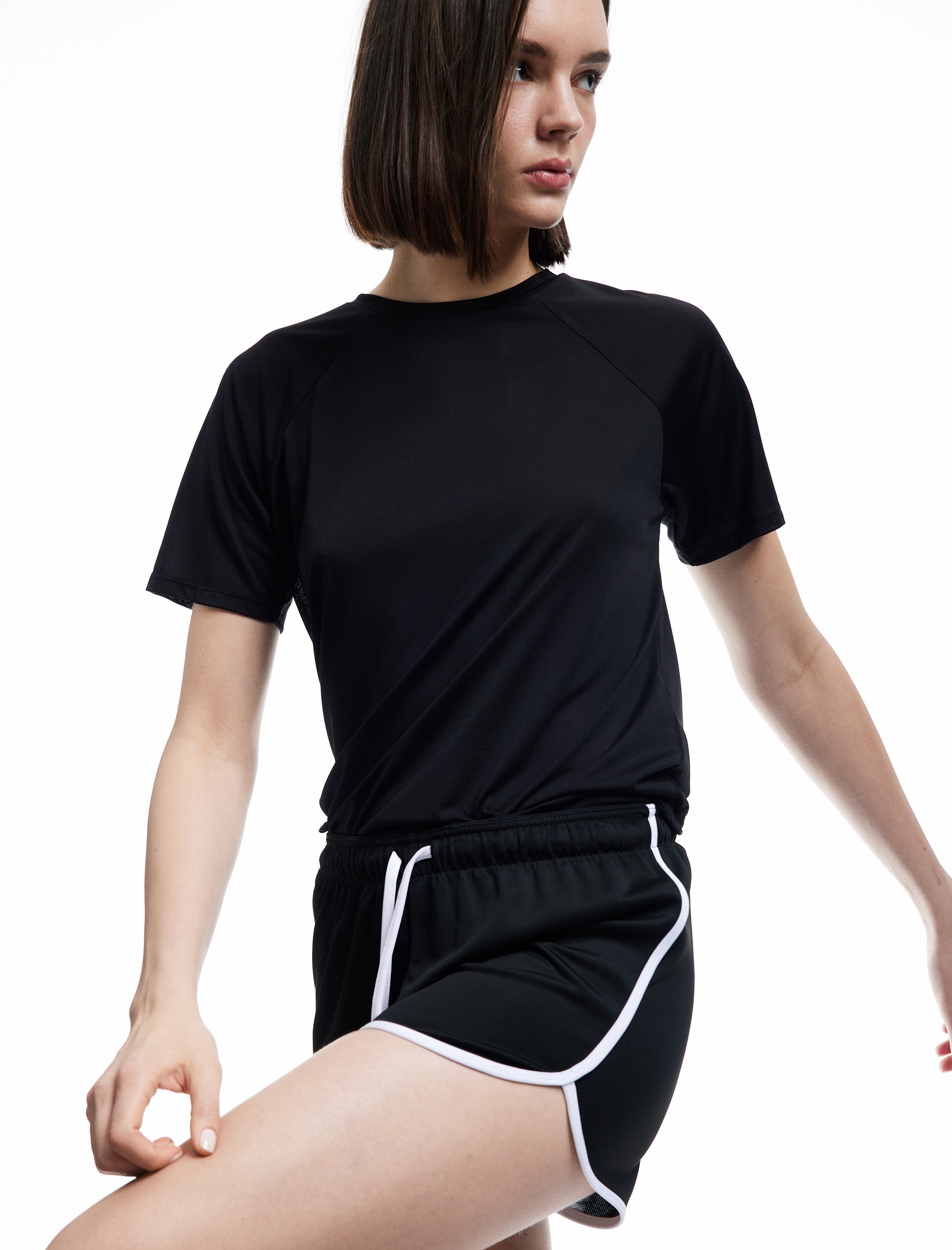   Kısa Kollu Bisiklet Yaka Rahat Kesim Basic Spor Tişört