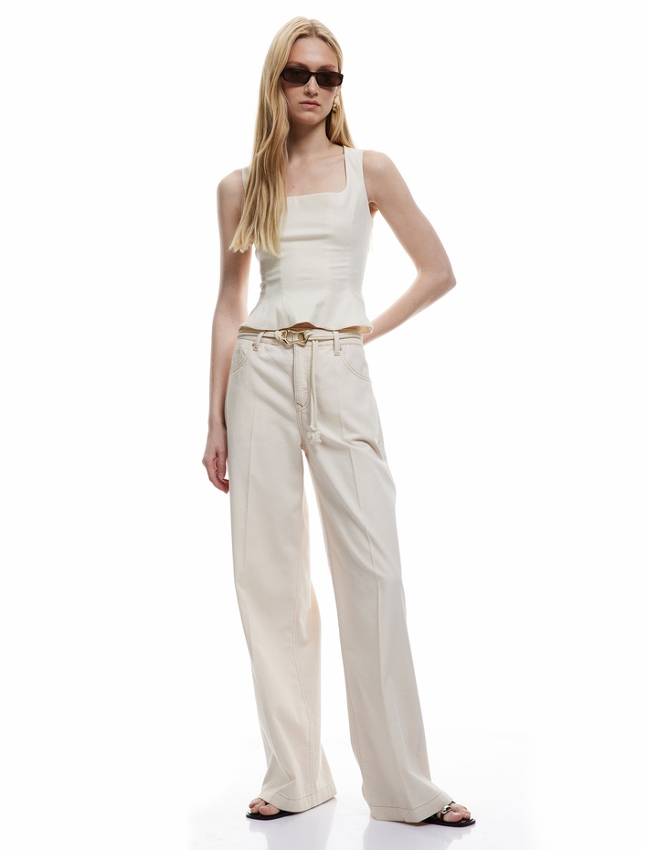  Koton X Şahika Ercümen - Kare Yaka Kolsuz Peplum Bluz