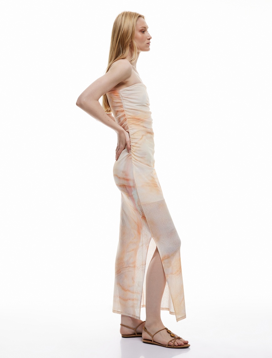   Drape Detaylı Astarlı Soyut Desenli Slim Fit Uzun Straplez Elbise