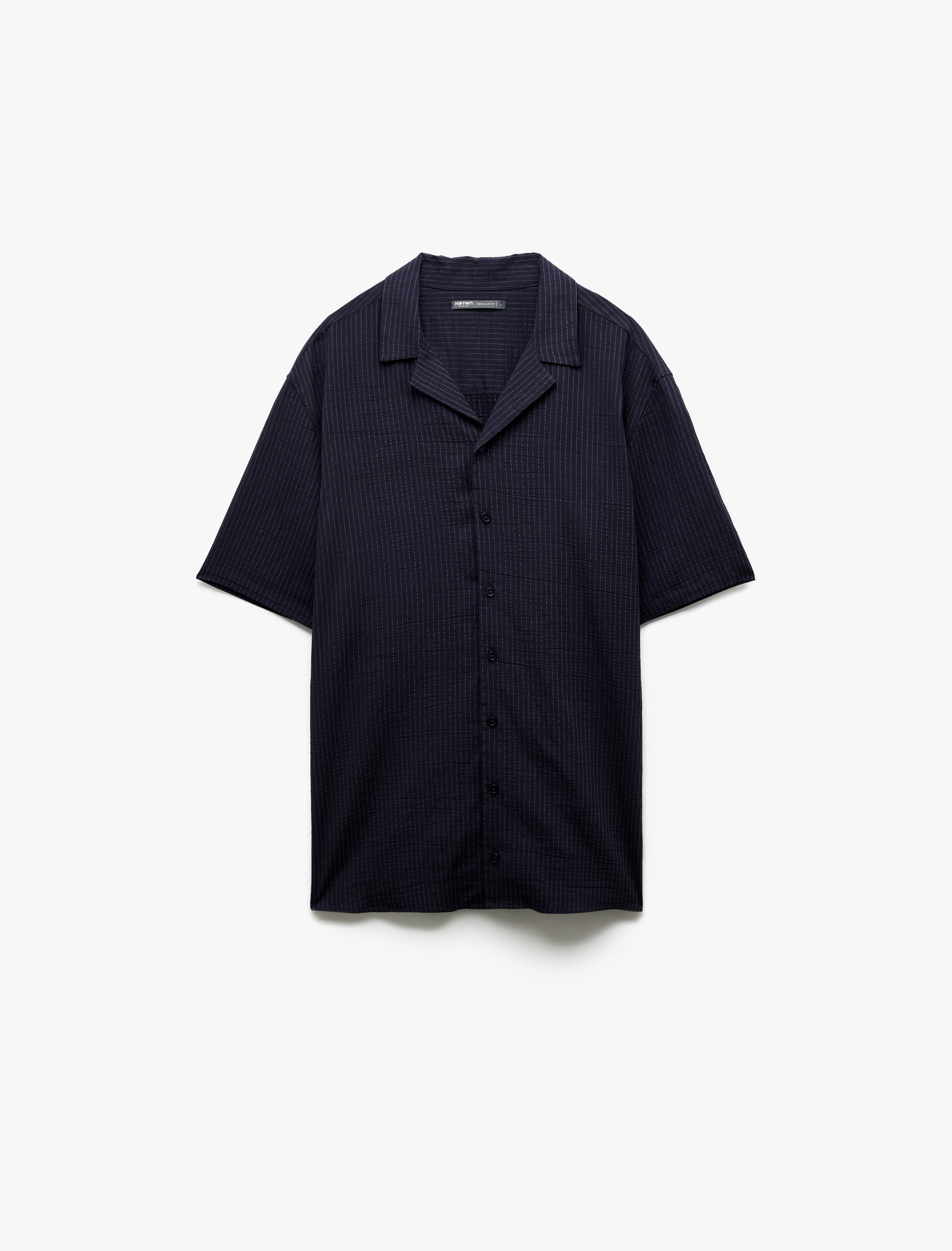   Kısa Kollu Gömlek Devrik Yaka Düğmeli Slim Fit