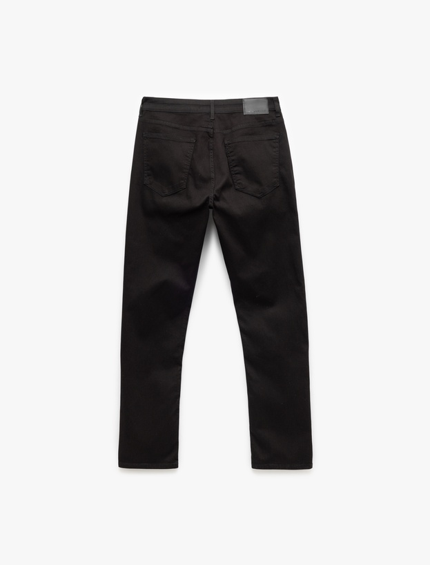 Düğme Detaylı Straight Fit Kot Pantolon - Mark Jean_4