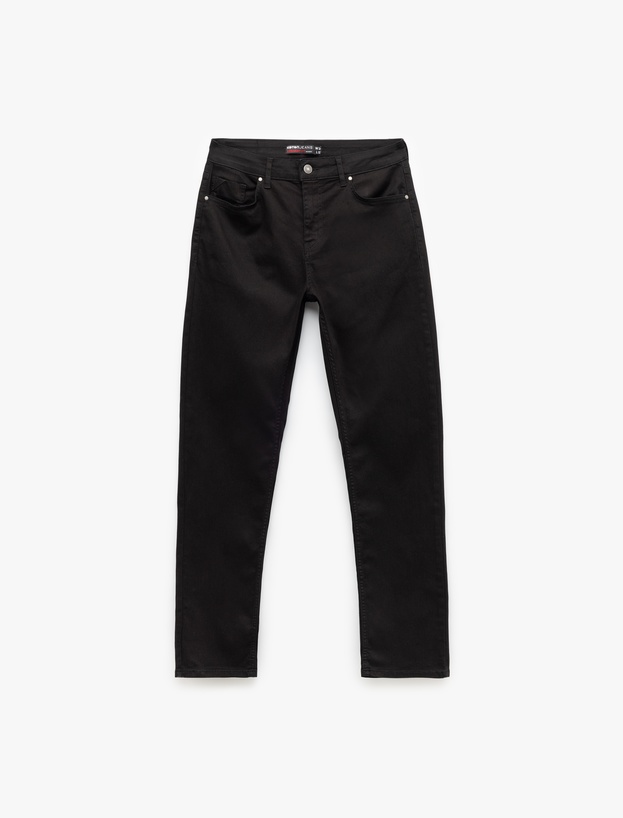 Düğme Detaylı Straight Fit Kot Pantolon - Mark Jean_3