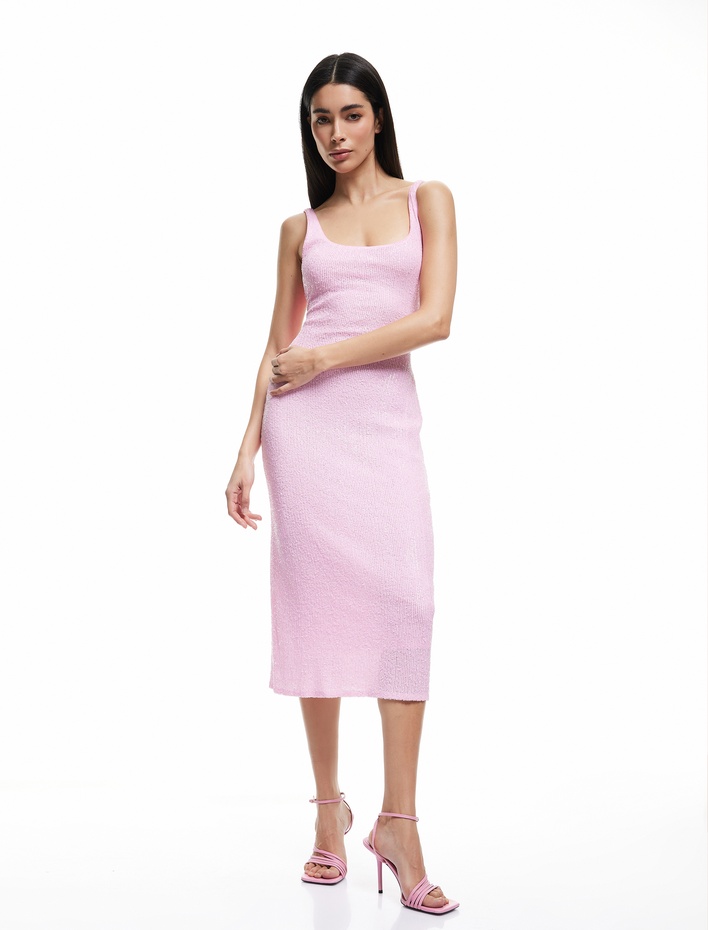  Koton X Sibil Çetinkaya - U Yaka Kolsuz Pullu Payetli Midi Slip Elbise