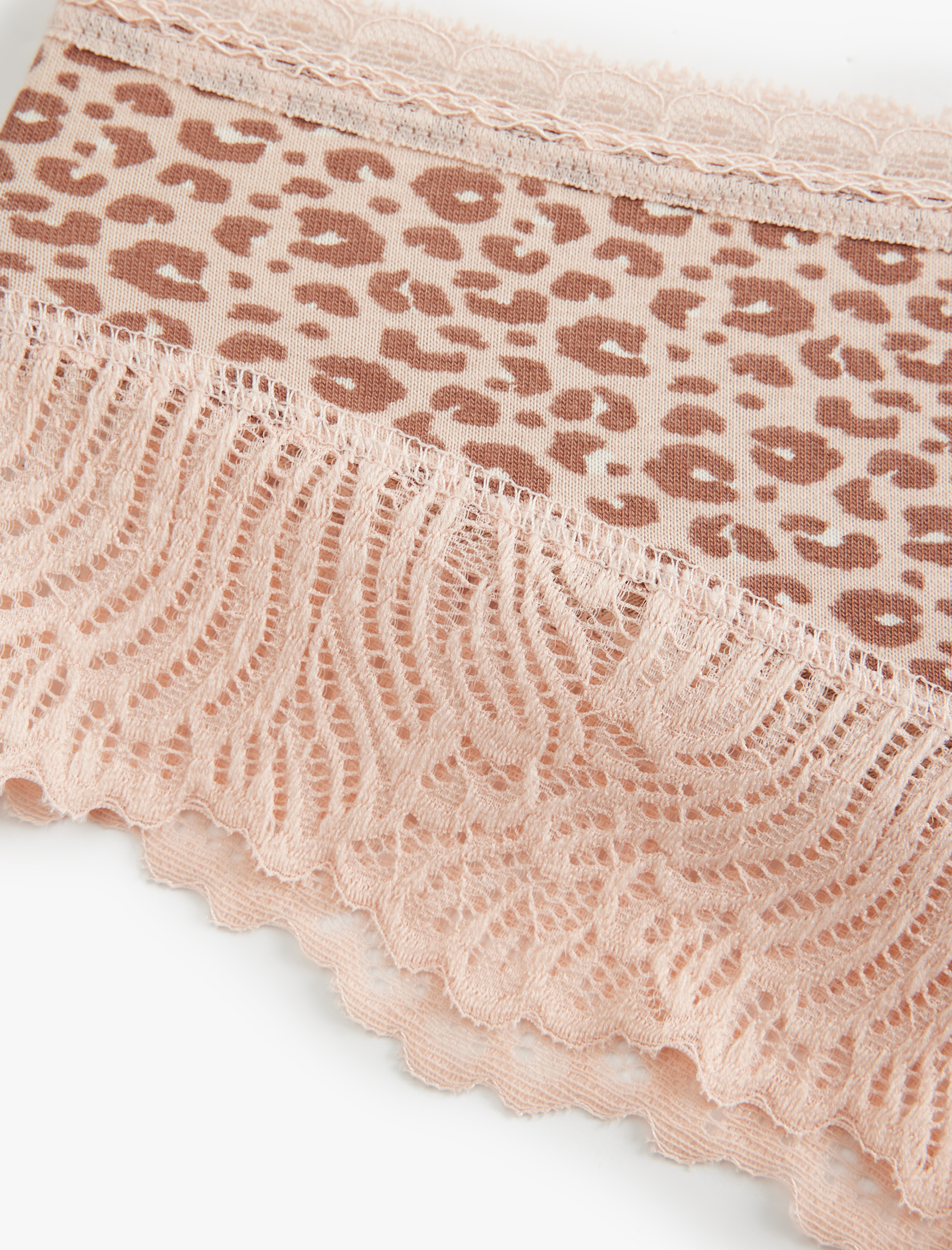   Pamuklu Dantel Detaylı Leopar Desenli Brazilian Kadın Külot