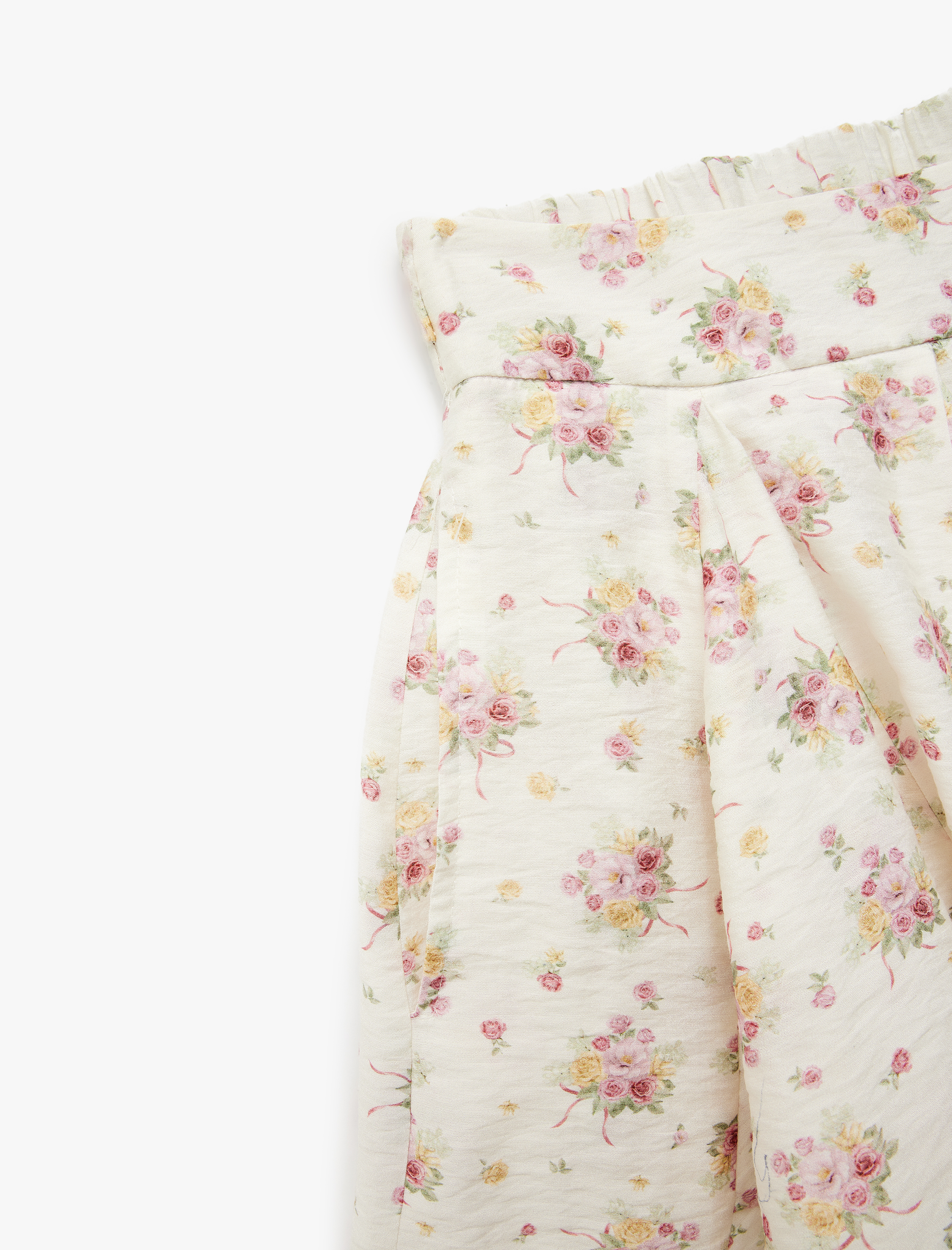   Koton X Sibil Çetinkaya - Astarlı Aerobin Kumaş Fırfırlı Mini Çiçekli Etek