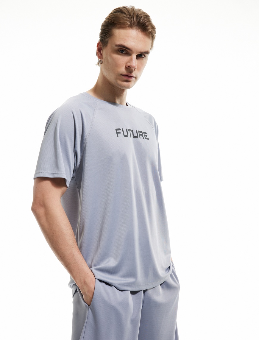   Kısa Kollu Regular Fit Bisiklet Yaka Baskılı Spor Tişört