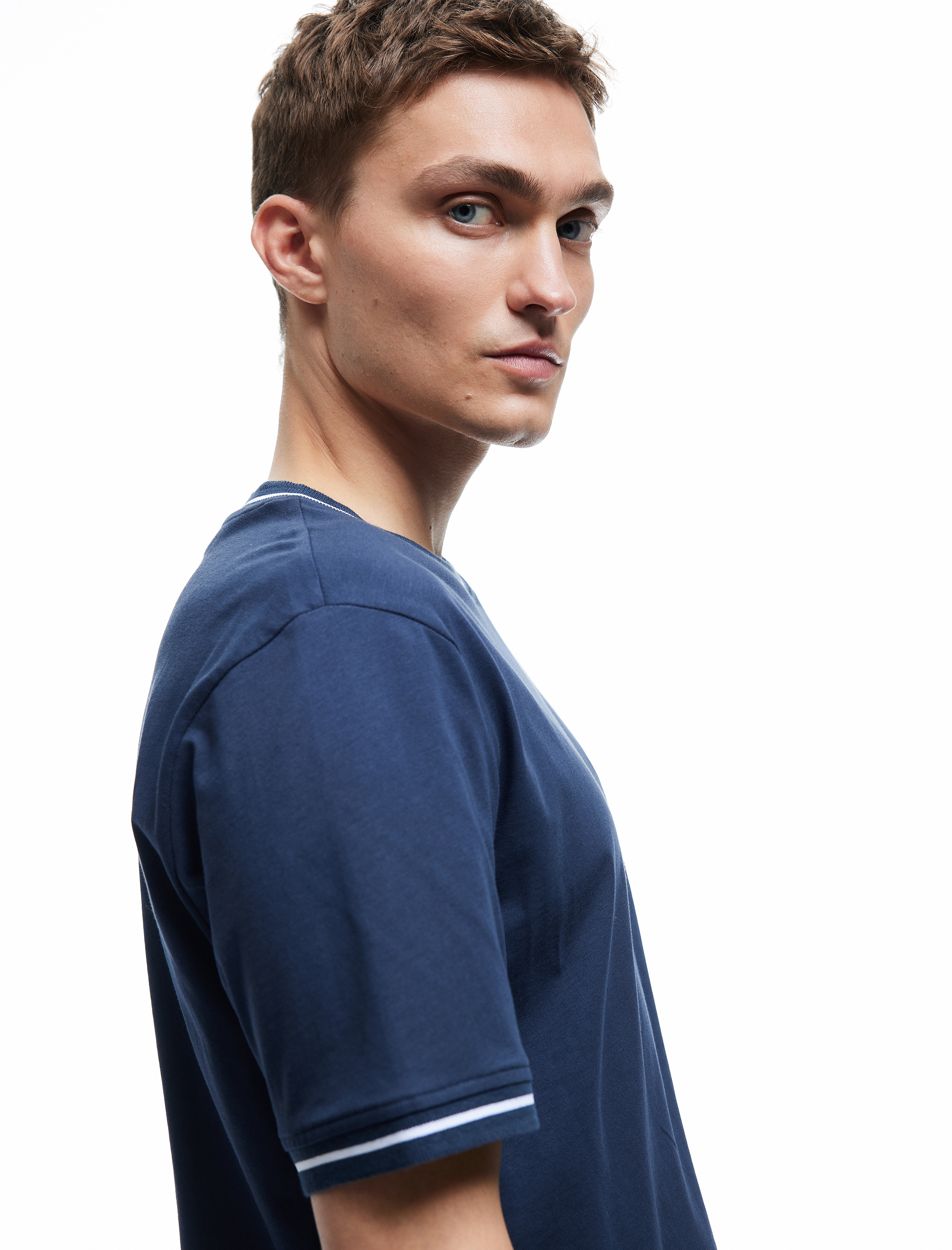   Pamuklu Kısa Kollu Bisiklet Yaka Baskı Detaylı Tişört