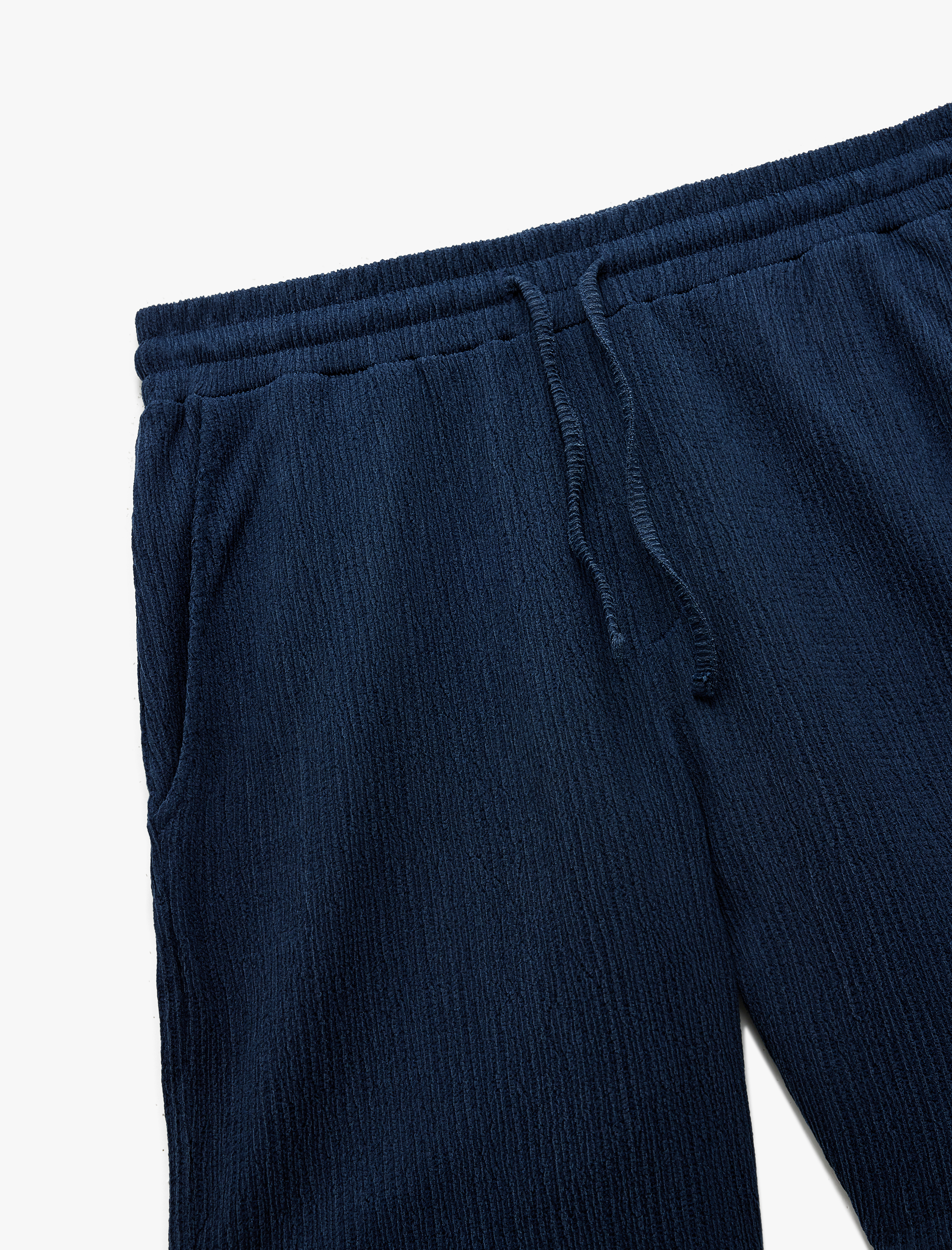   Dokulu Oversize Bermuda Beli Bağcıklı Spor Şort