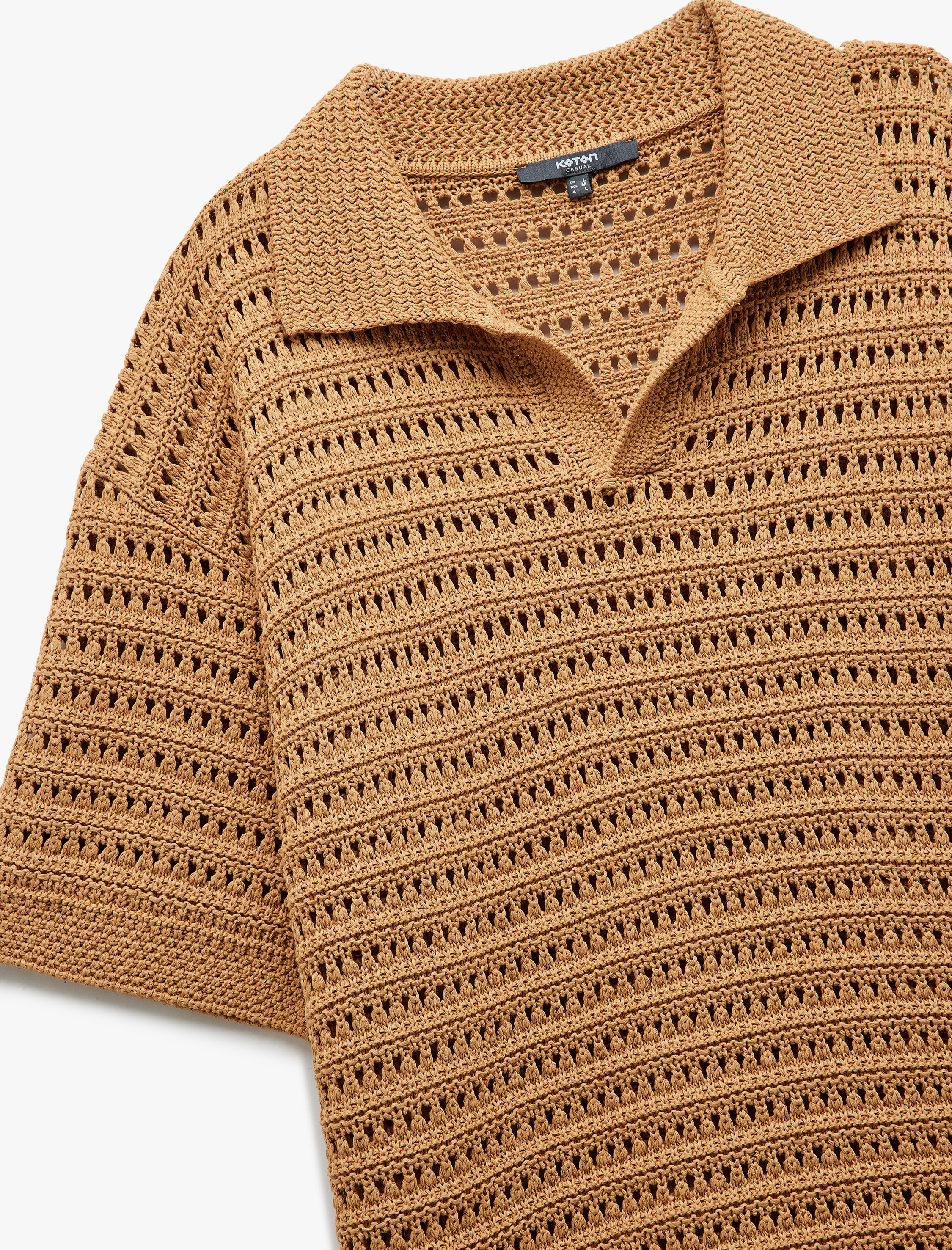 Kısa Kollu V Yaka Ajurlu Triko Tişört