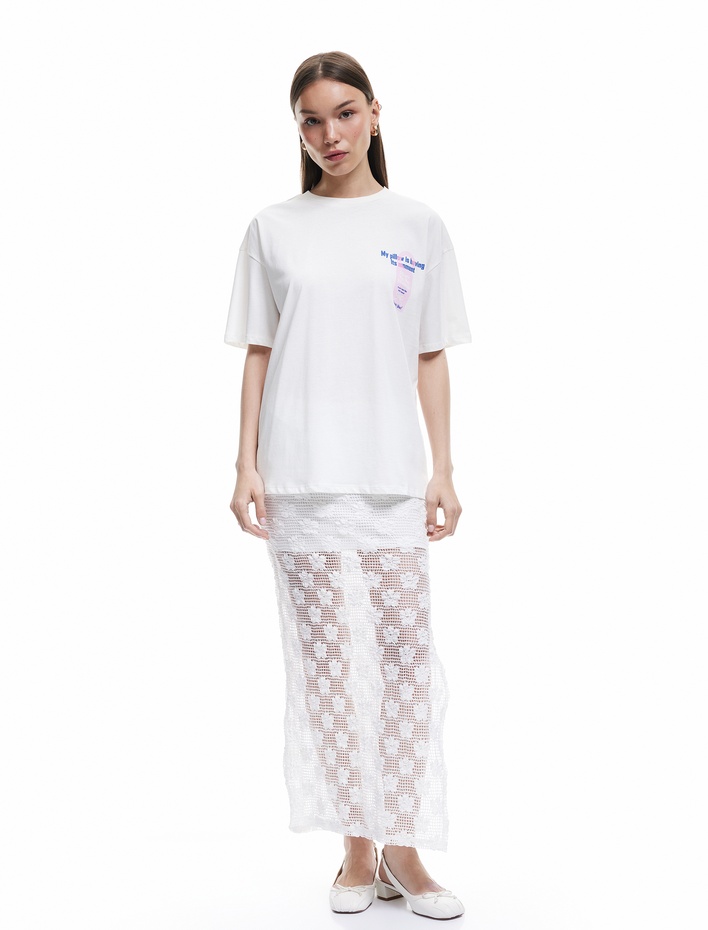  Kısa Kollu Bisiklet Yaka Pamuklu Arkası Baskılı Tişört