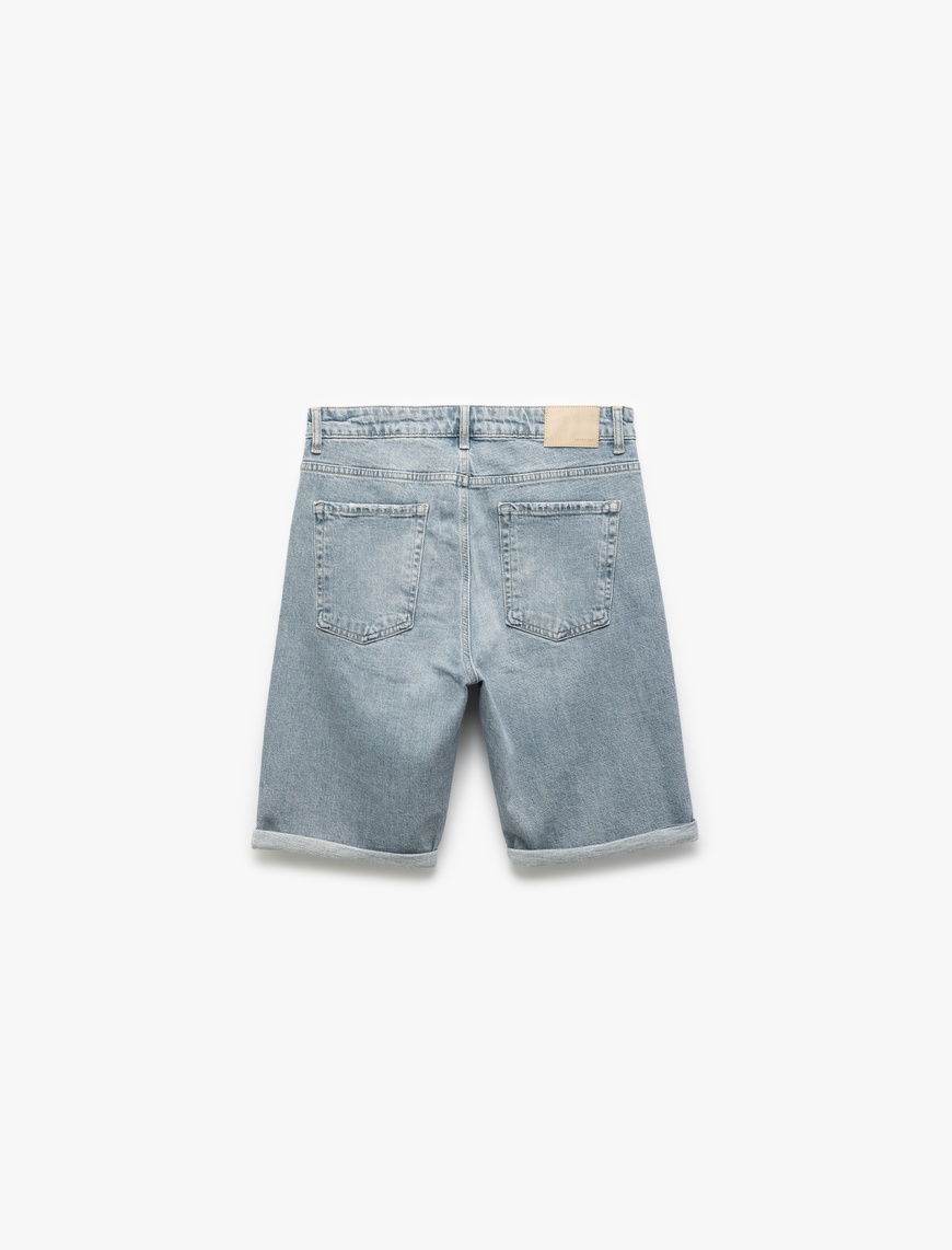   Düğmeli Pamuklu Katlamalı Paça Slim Fit Denim Şort