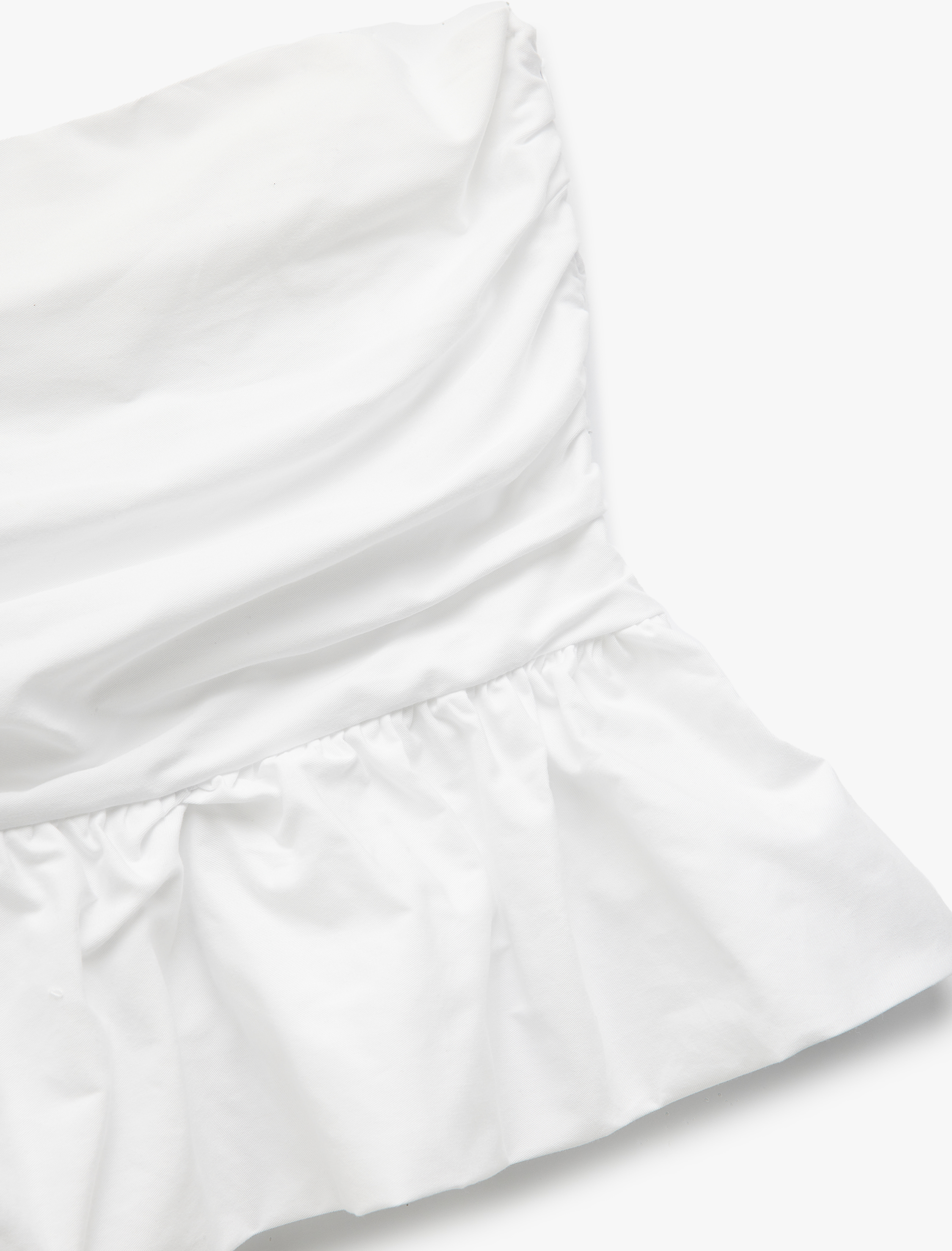   Straplez Yaka Volanlı Pamuklu Crop Bluz