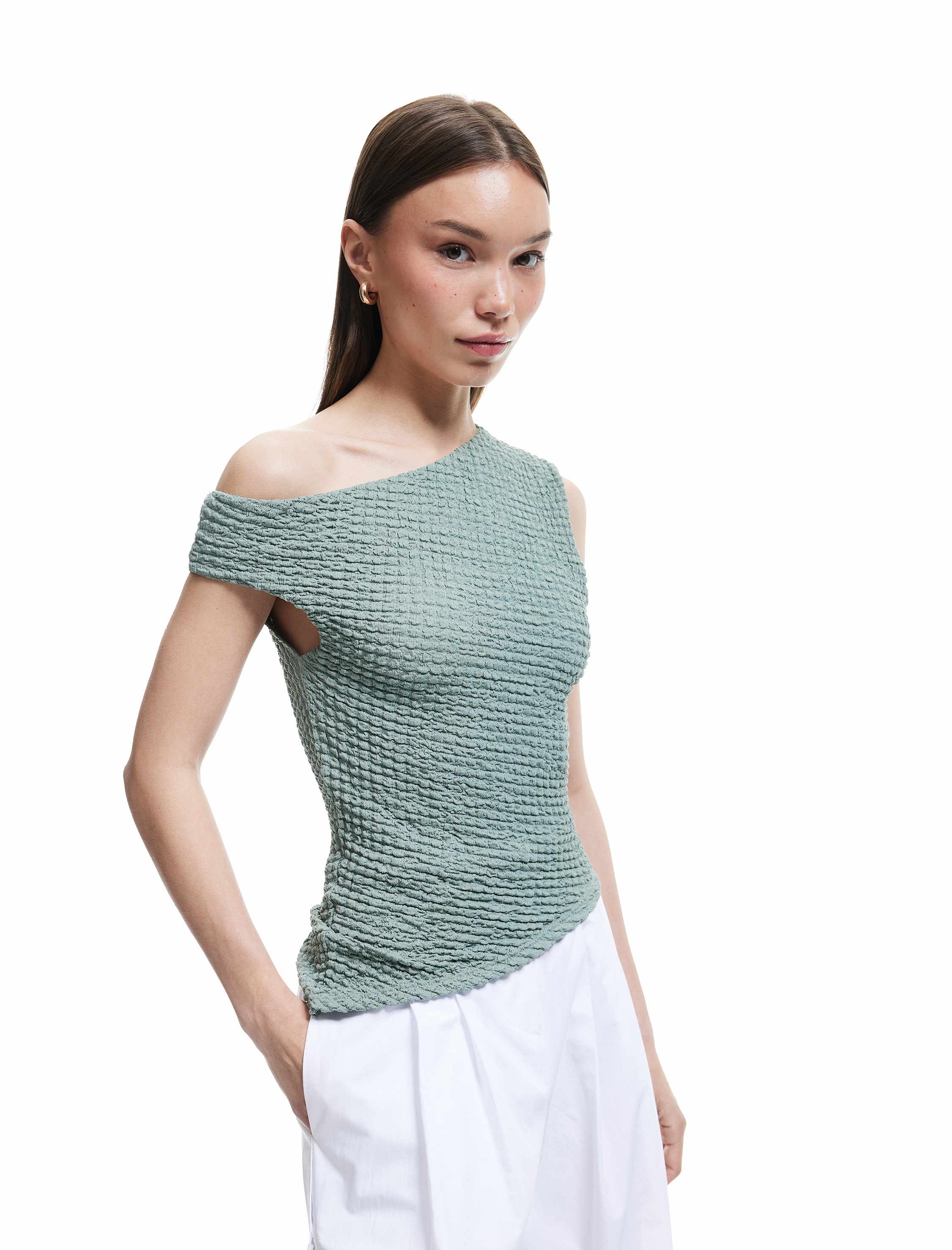   Asimetrik Bürümcük Slim Fit Tek Omuz Bluz