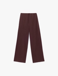 Standart Bel Dokulu Düz Geniş Paça Pantolon