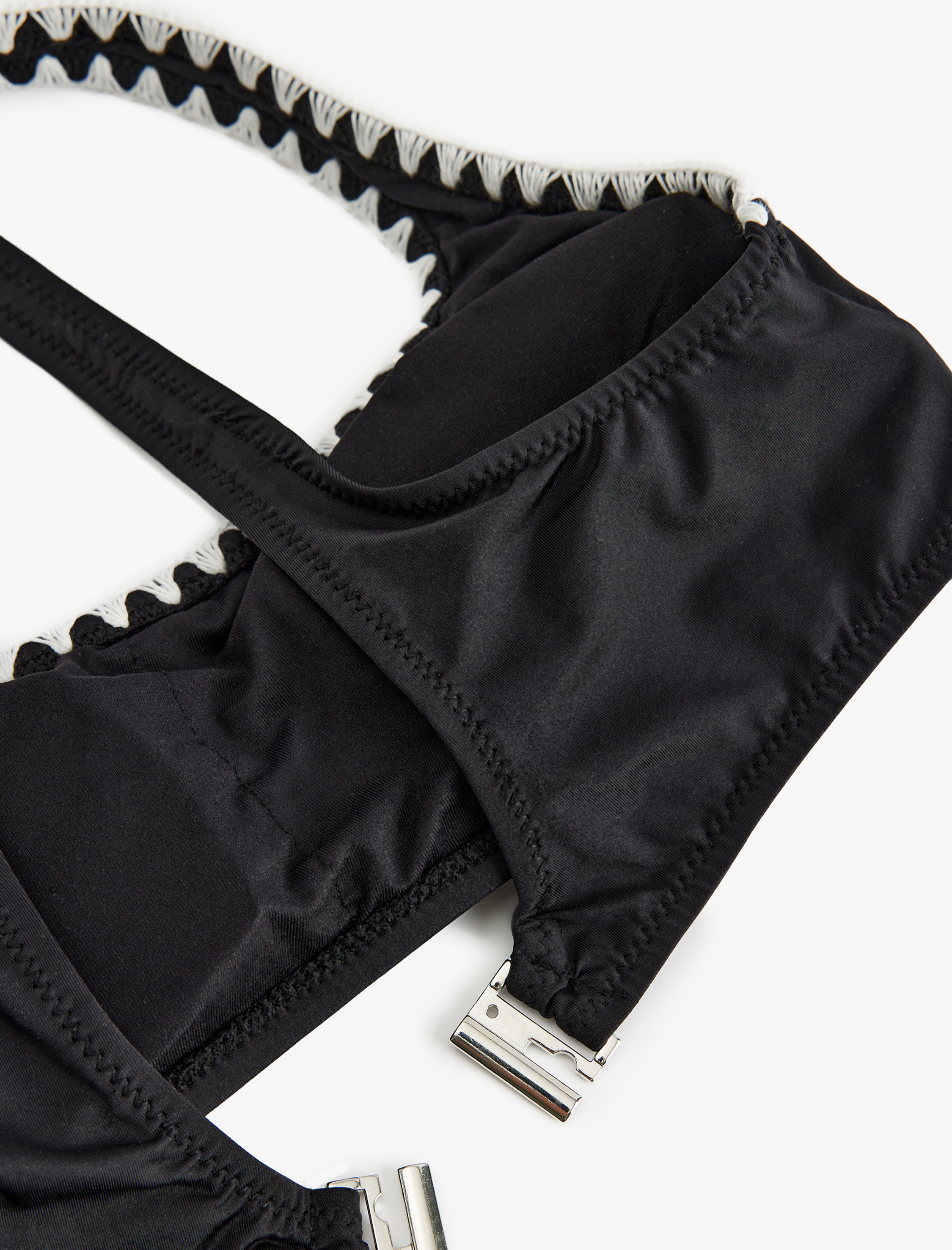   Hafif Destekli Kroşe Detaylı U Yaka Bralet Bikini Üstü