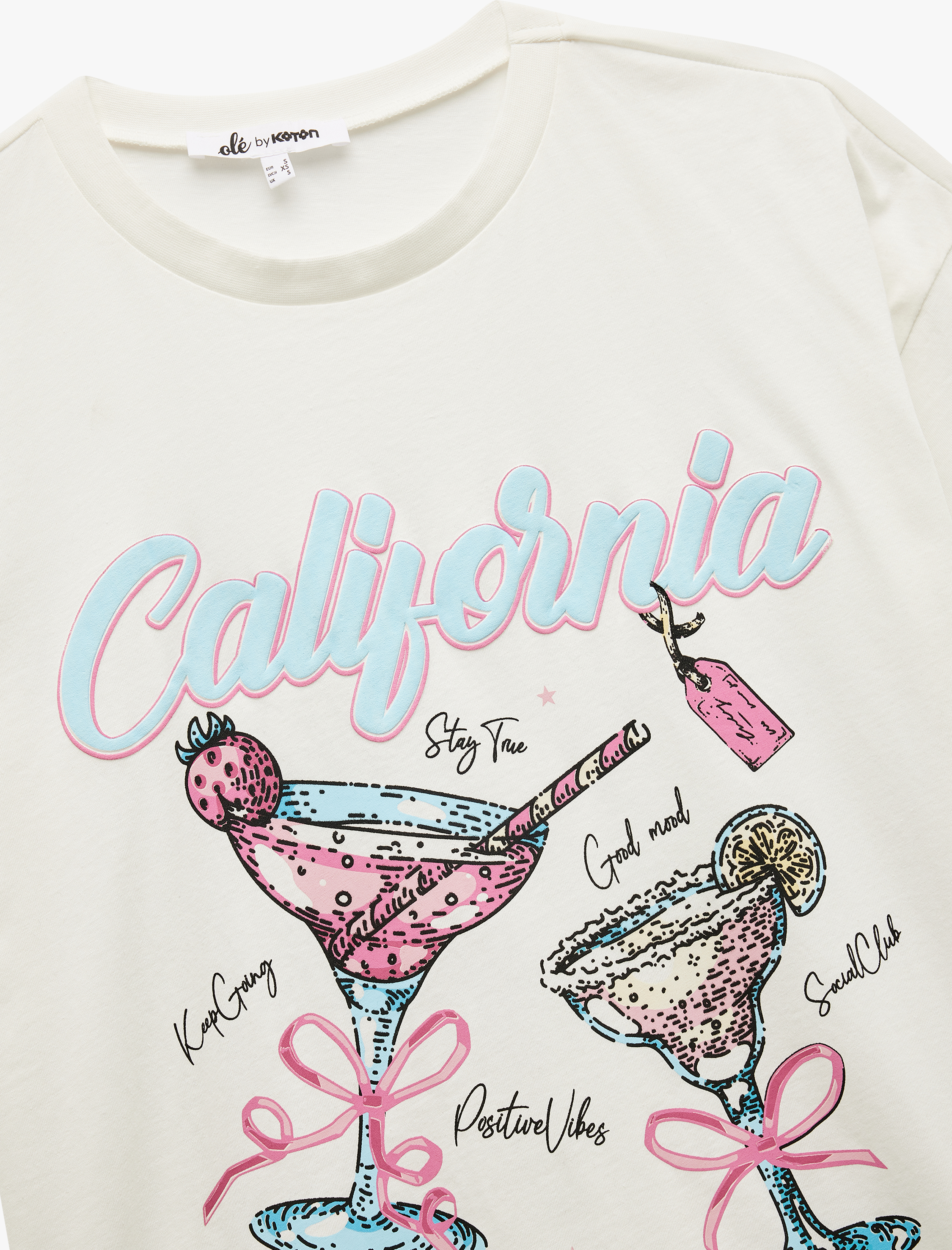   Kısa Kollu Bisiklet Yaka Pamuklu Fiyonklu Meyve Baskılı Oversize Tişört