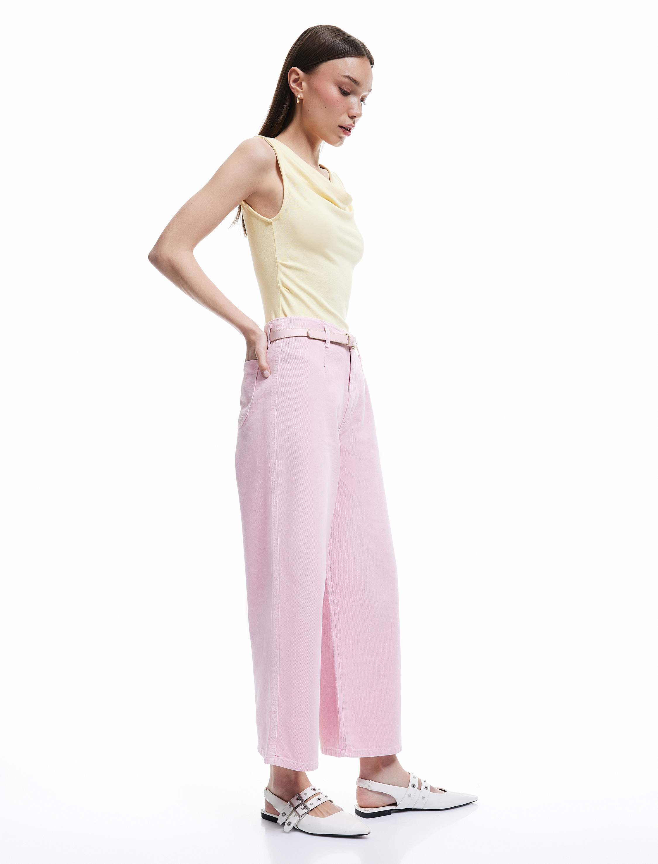   Düğmeli Kesik Geniş Paça Kemerli Pantolon - Wide Leg Jeans