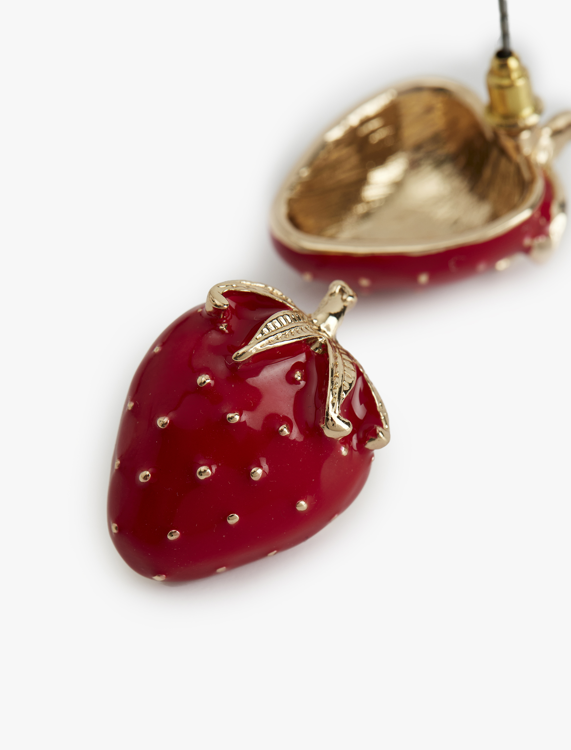  Kadın Çilek Küpe - Koton X Sibil Çetinkaya