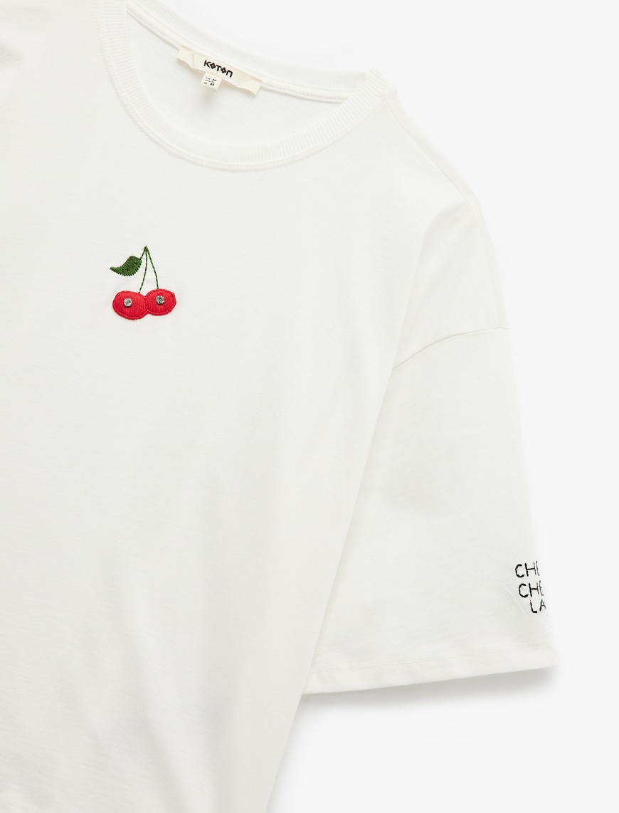   Kısa Kollu Bisiklet Yaka Pamuklu İşlemeli Crop Tişört