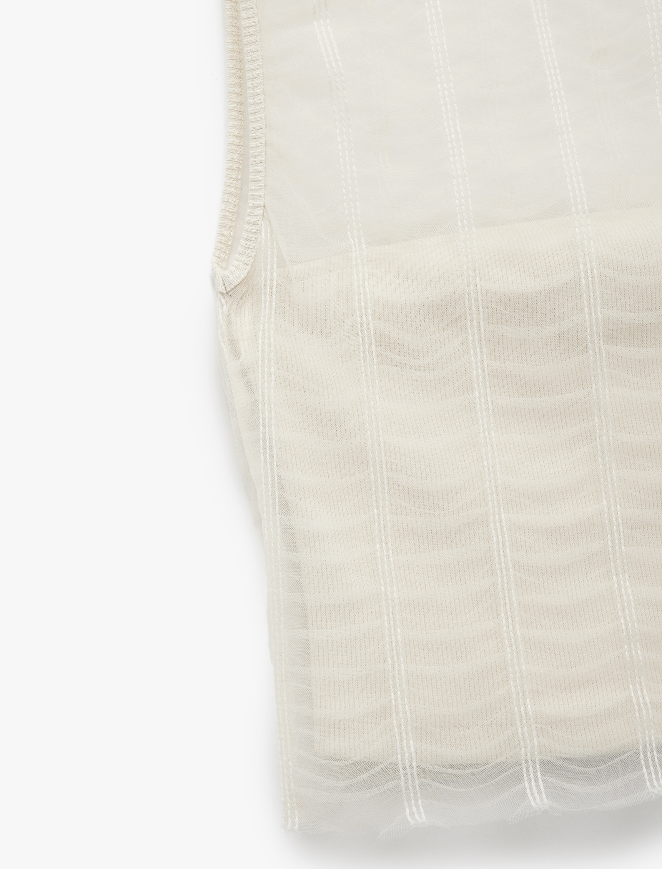   Koton X Melis Ağazat - Kolsuz Bisiklet Yaka Korse Detaylı Transparan Görünümlü Bluz