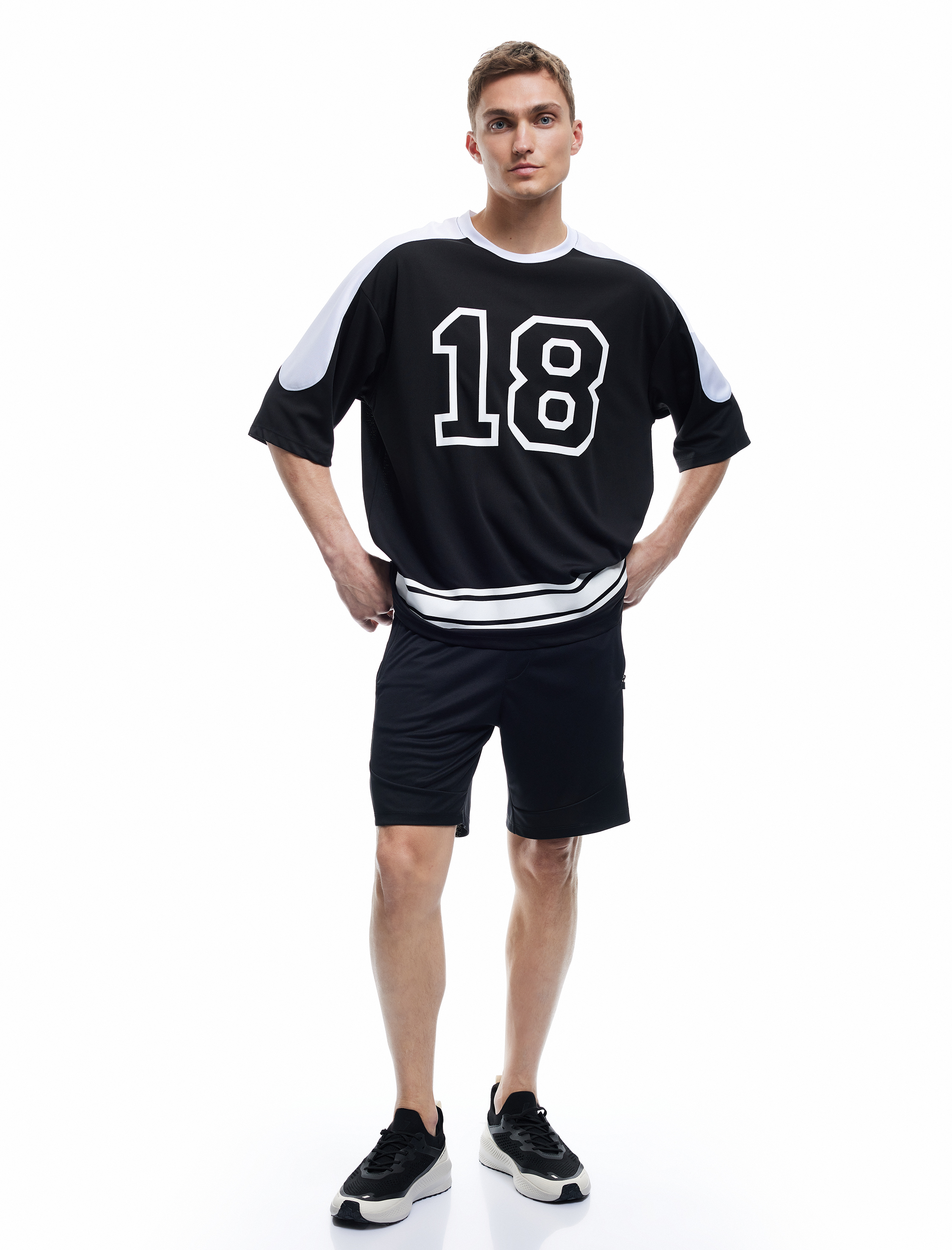   Fermuarlı Cepli Basic Spor Erkek Şort