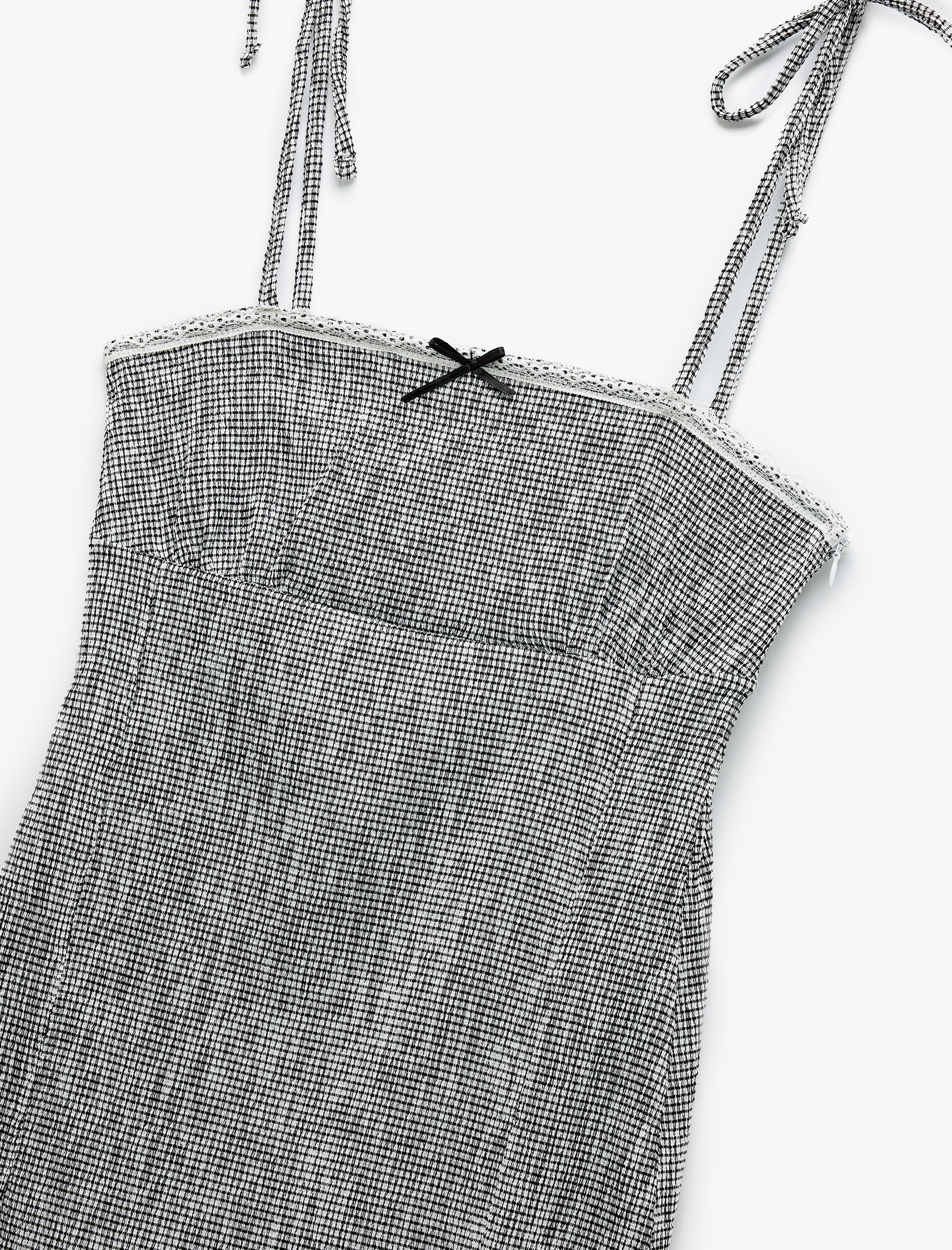   İp Askılı Fiyonklu Dantelli A Kesim Bürümcük Mini Elbise