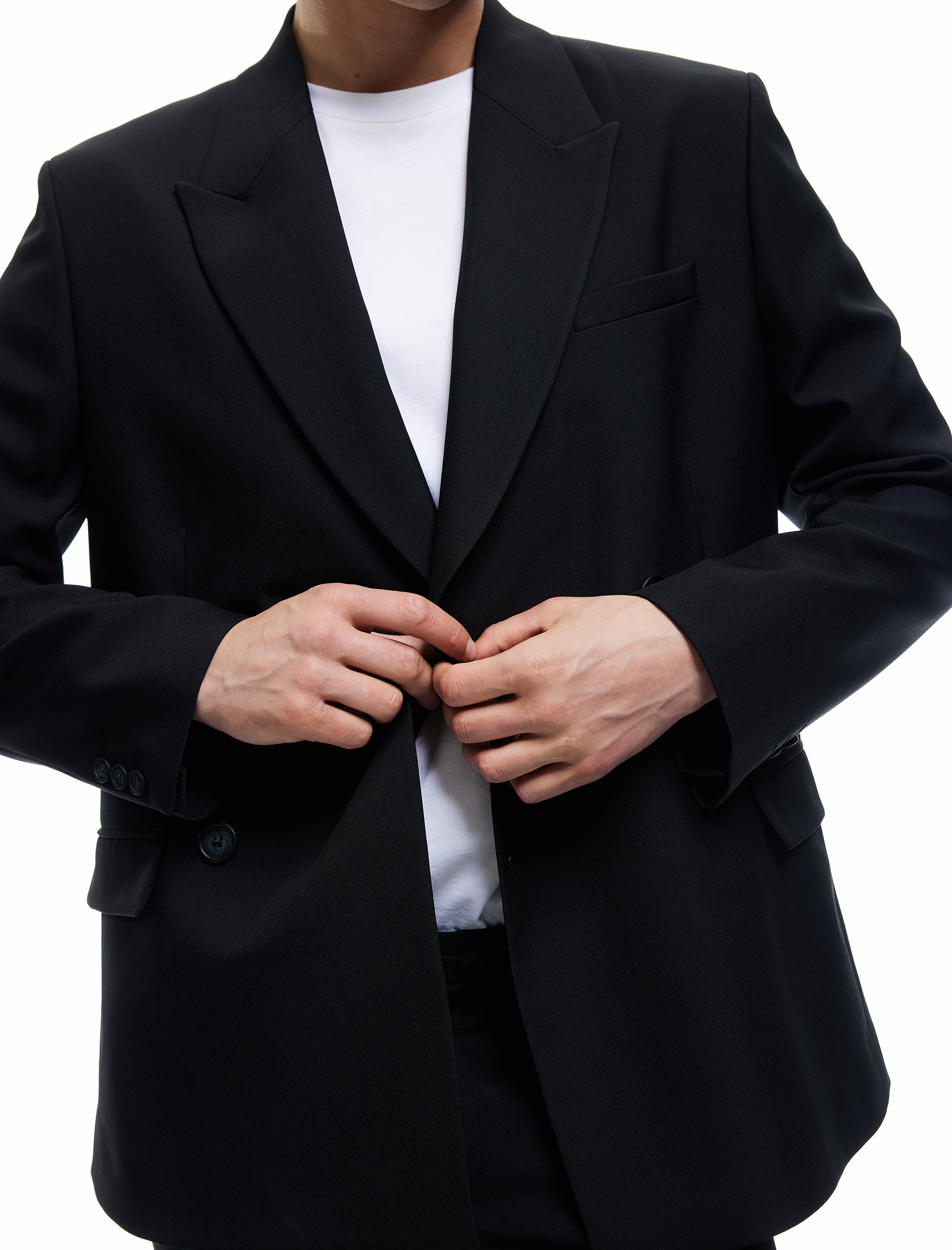   Kırlangıç Yaka Kapaklı Cepli Düğmeli Uzun Kollu Blazer Ceket