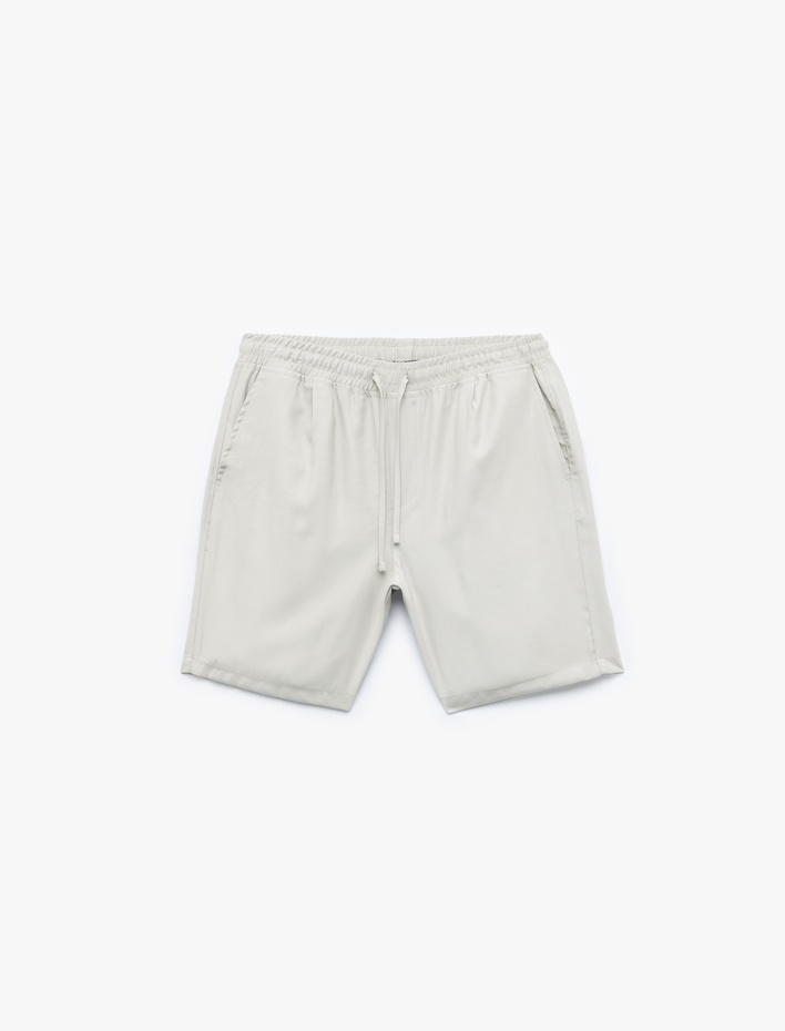  Viskon Cep Detaylı Rayon Beli Bağcıklı Bermuda Chino Şort